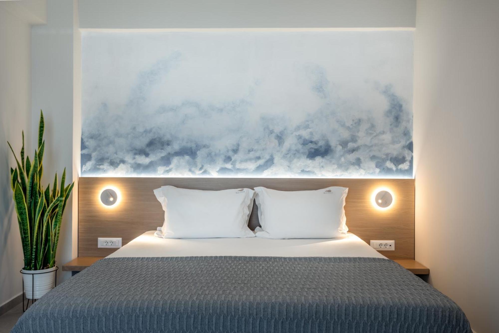 Premium One-bedroom Sea View Suite