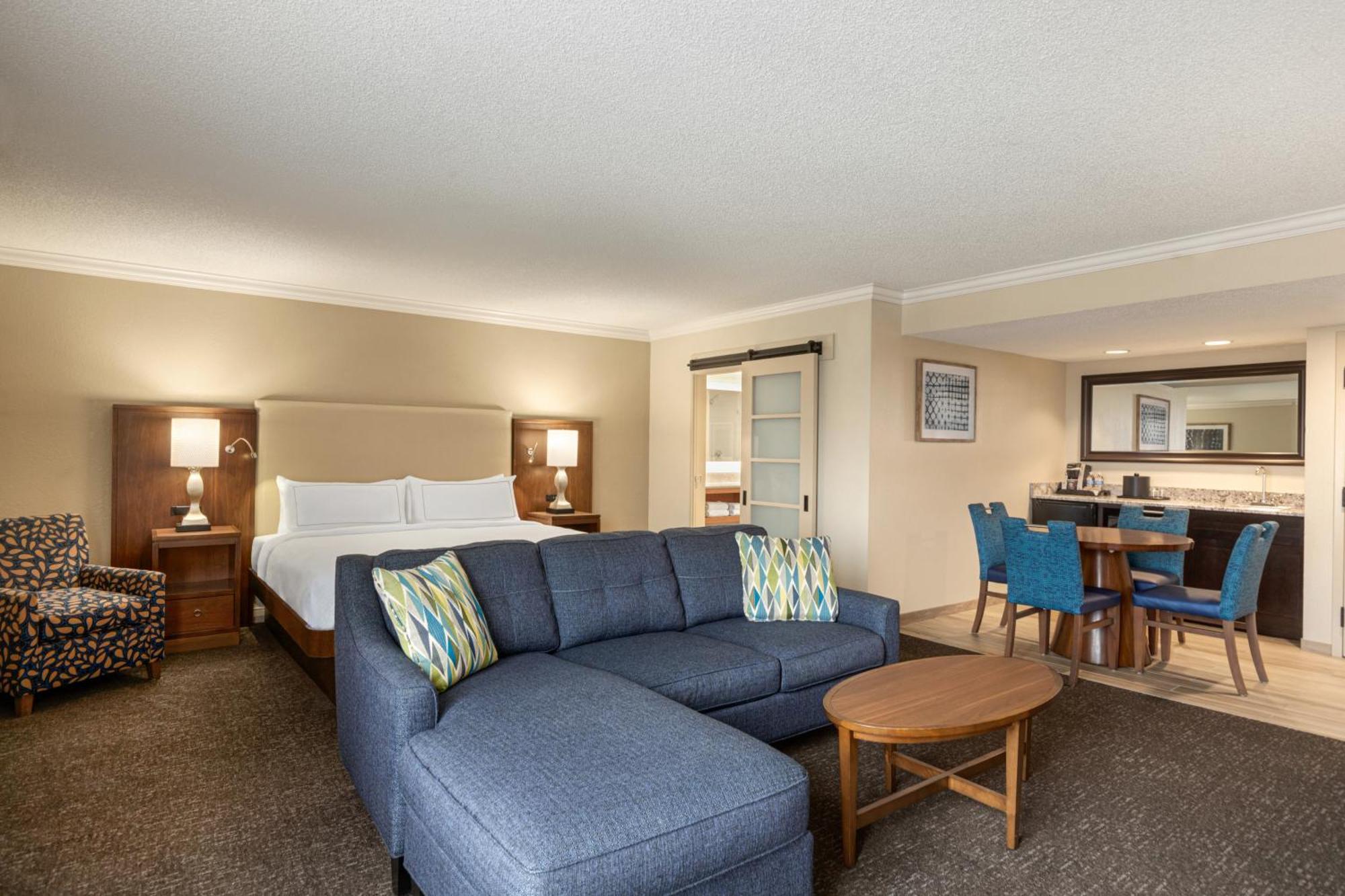 King Studio Suite