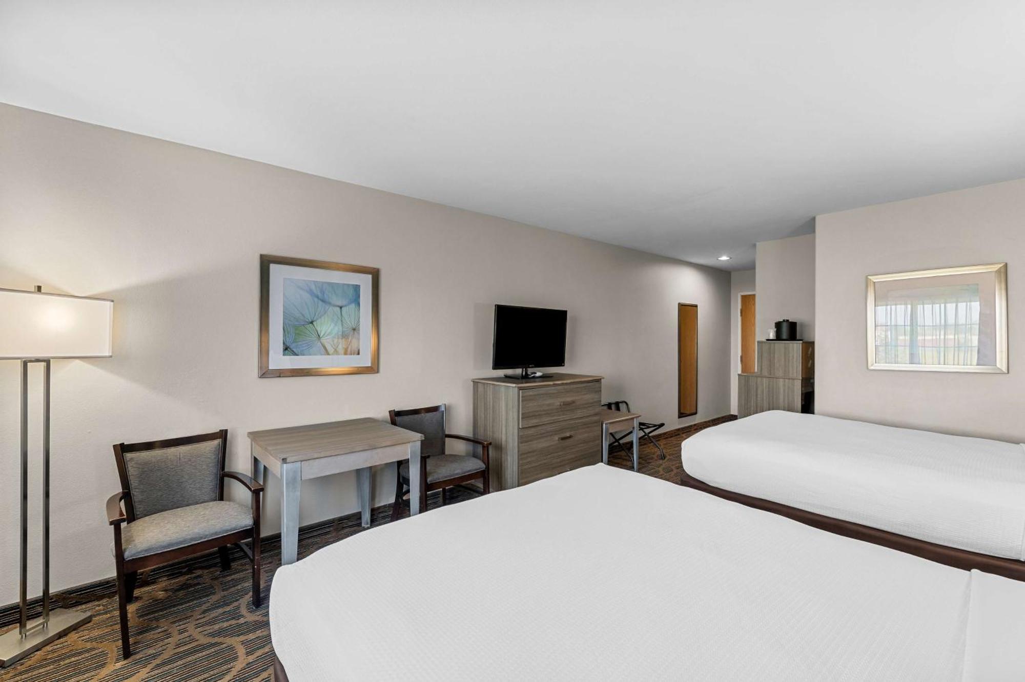 Queen Room with Two Queen Beds