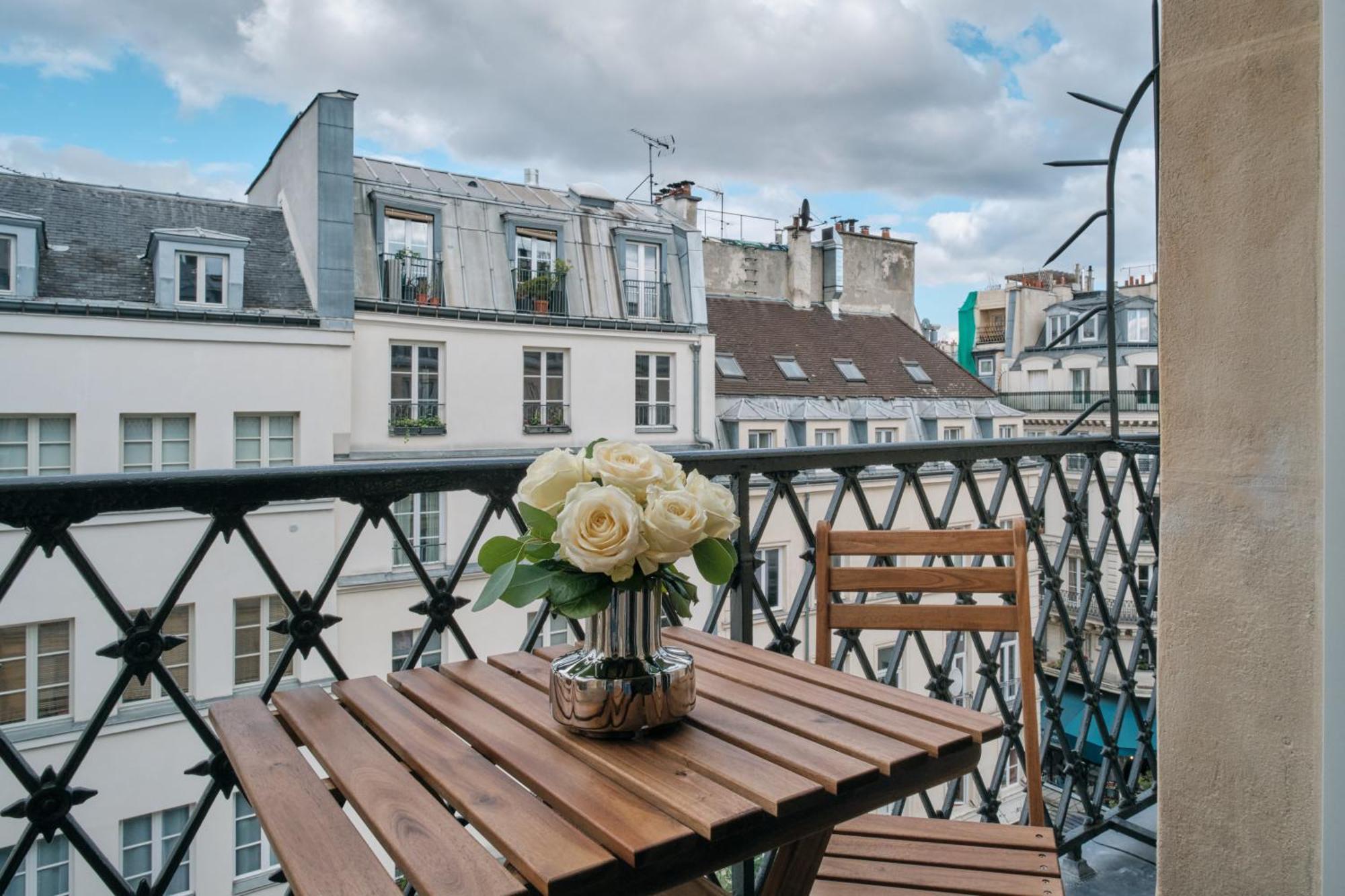 One-Bedroom Apartment Balcony City View 501