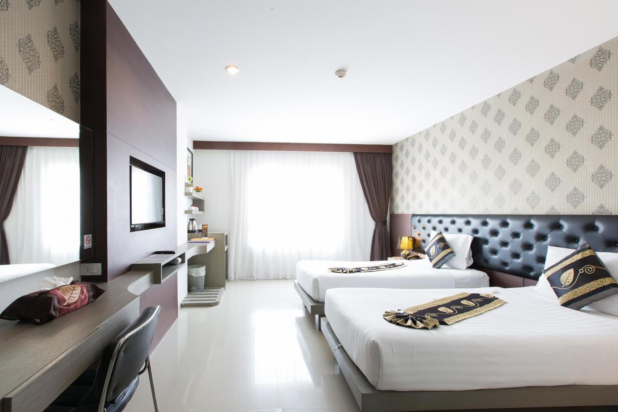 Deluxe Twin Room