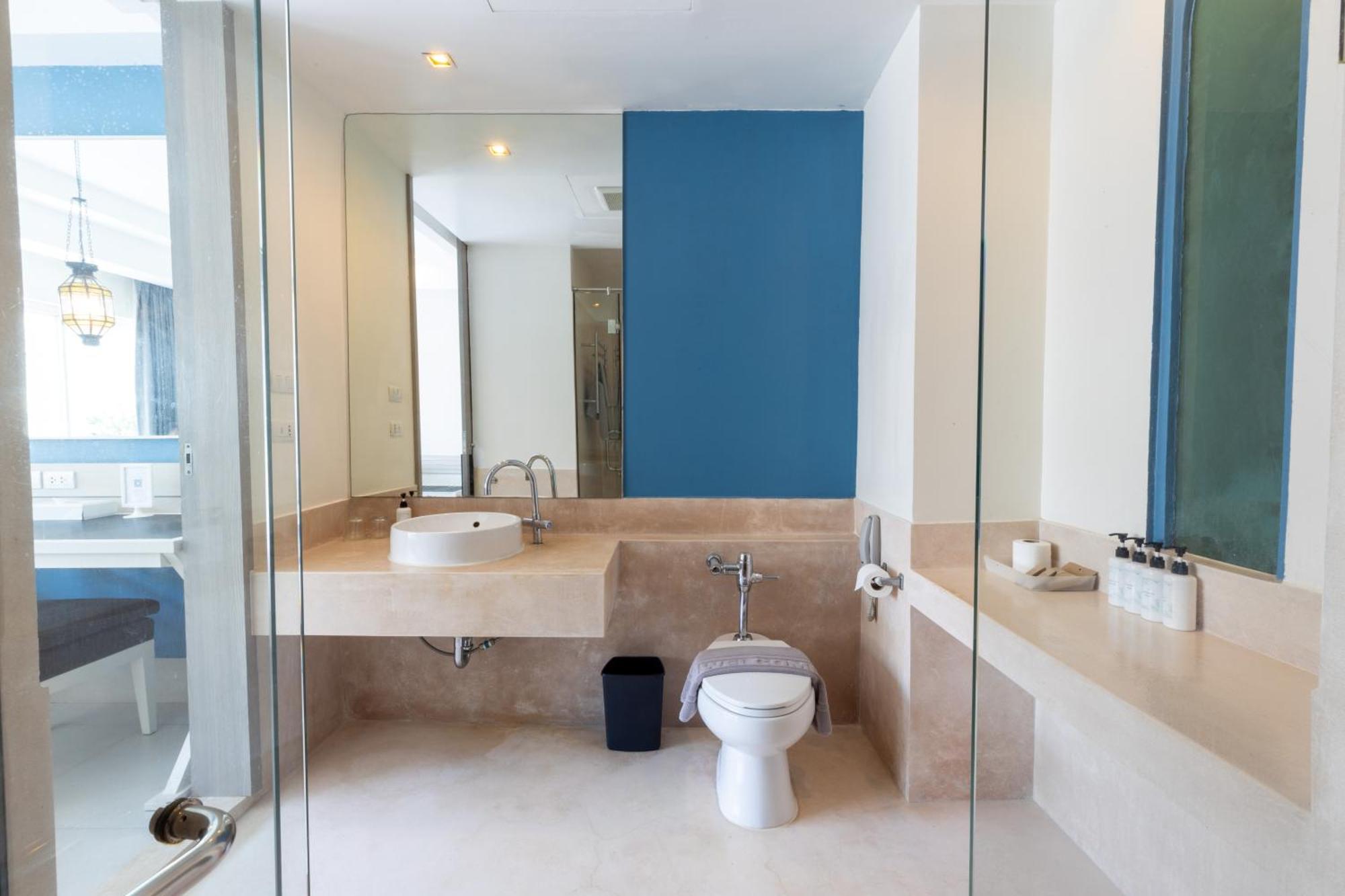 Double or Twin Room Pool Access