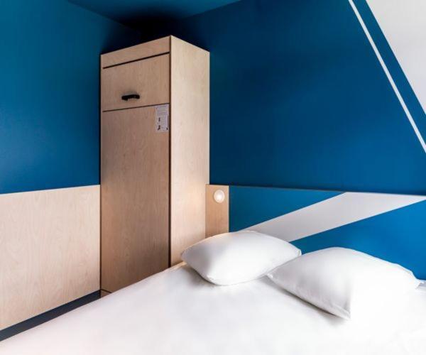 Chambre Standard - 1 Lit Double et 1 Lit Simple