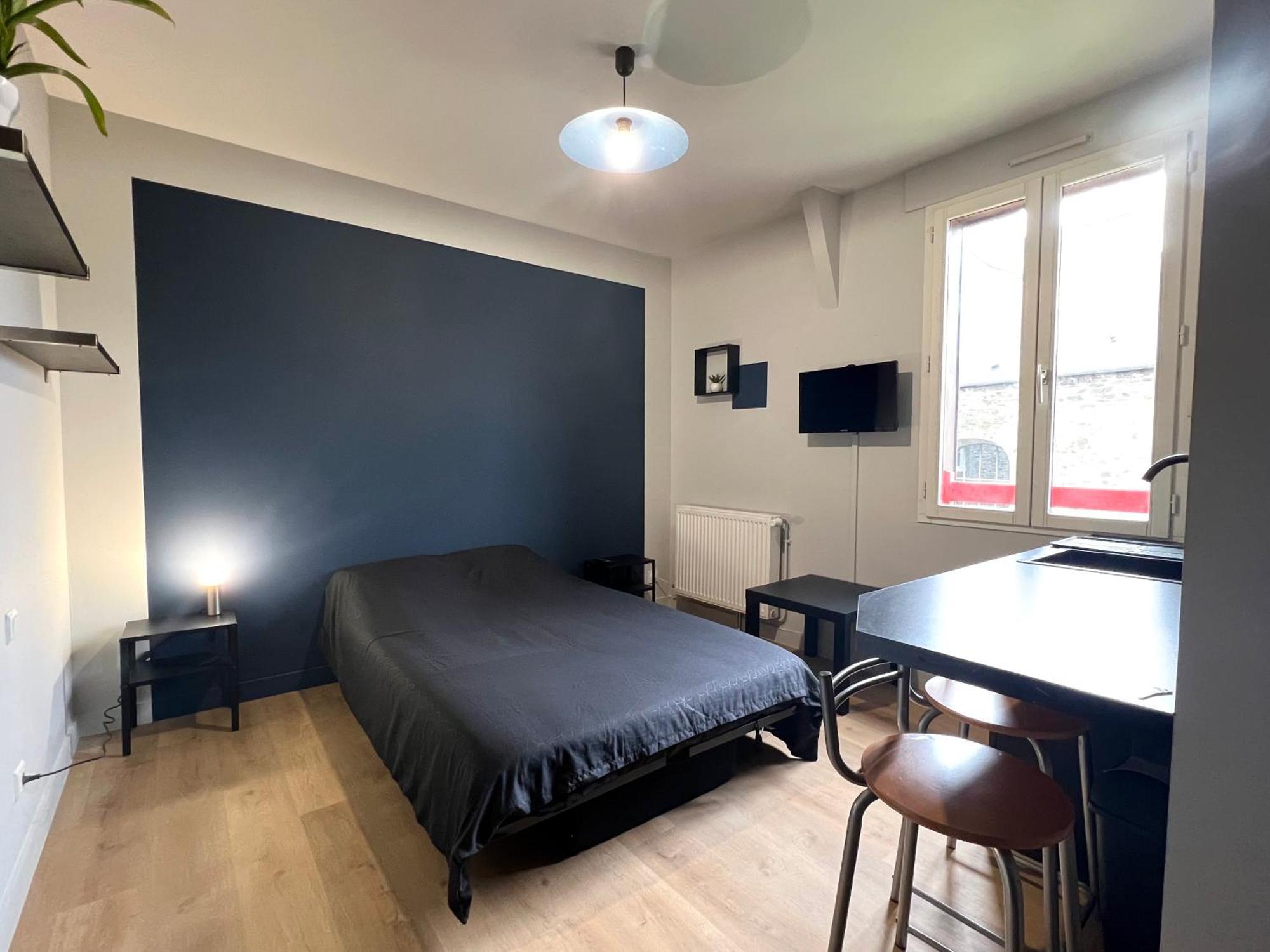 Chambre Double avec Salle de Bains Commune