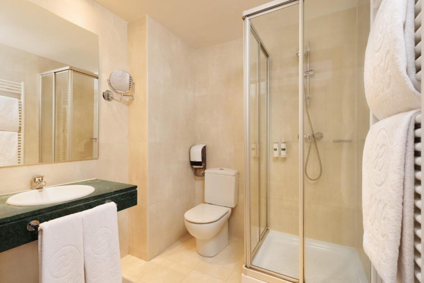 Family Room,1707791159:JPEG