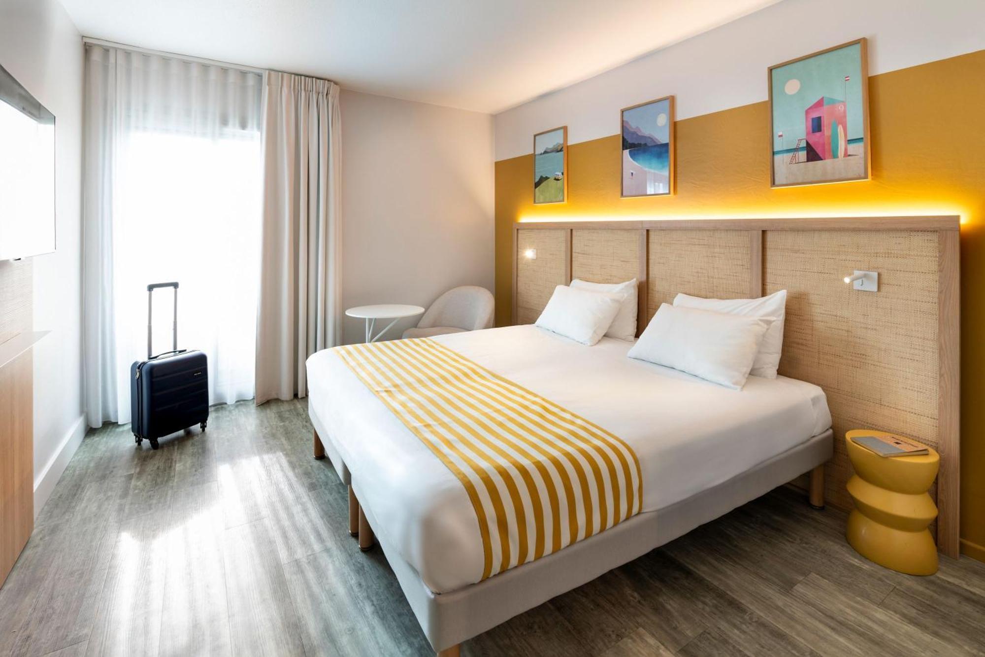 Standard Double Room,1622014117:JPEG