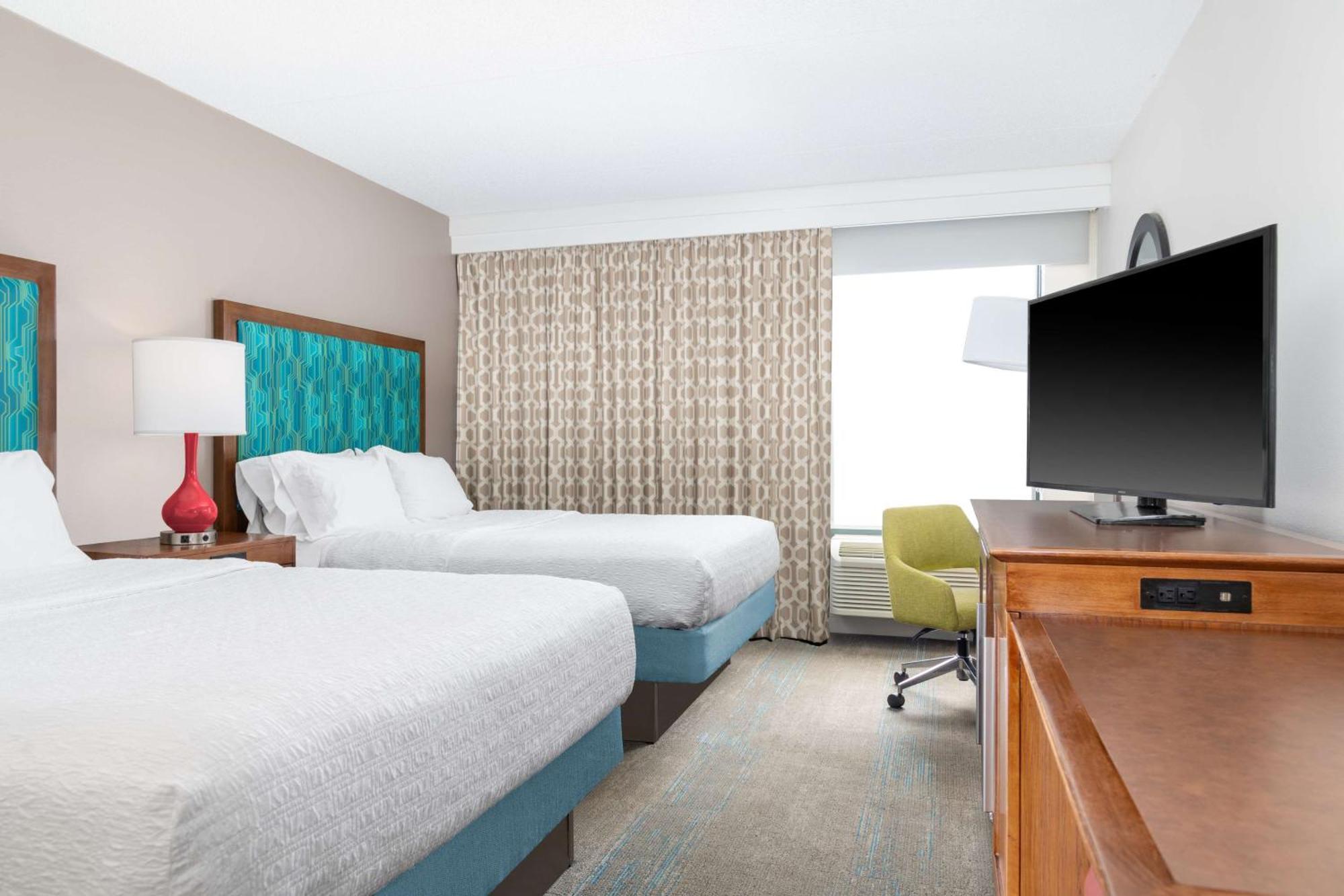 Queen Room with Two Queen Beds - Hearing Access/Non-Smoking