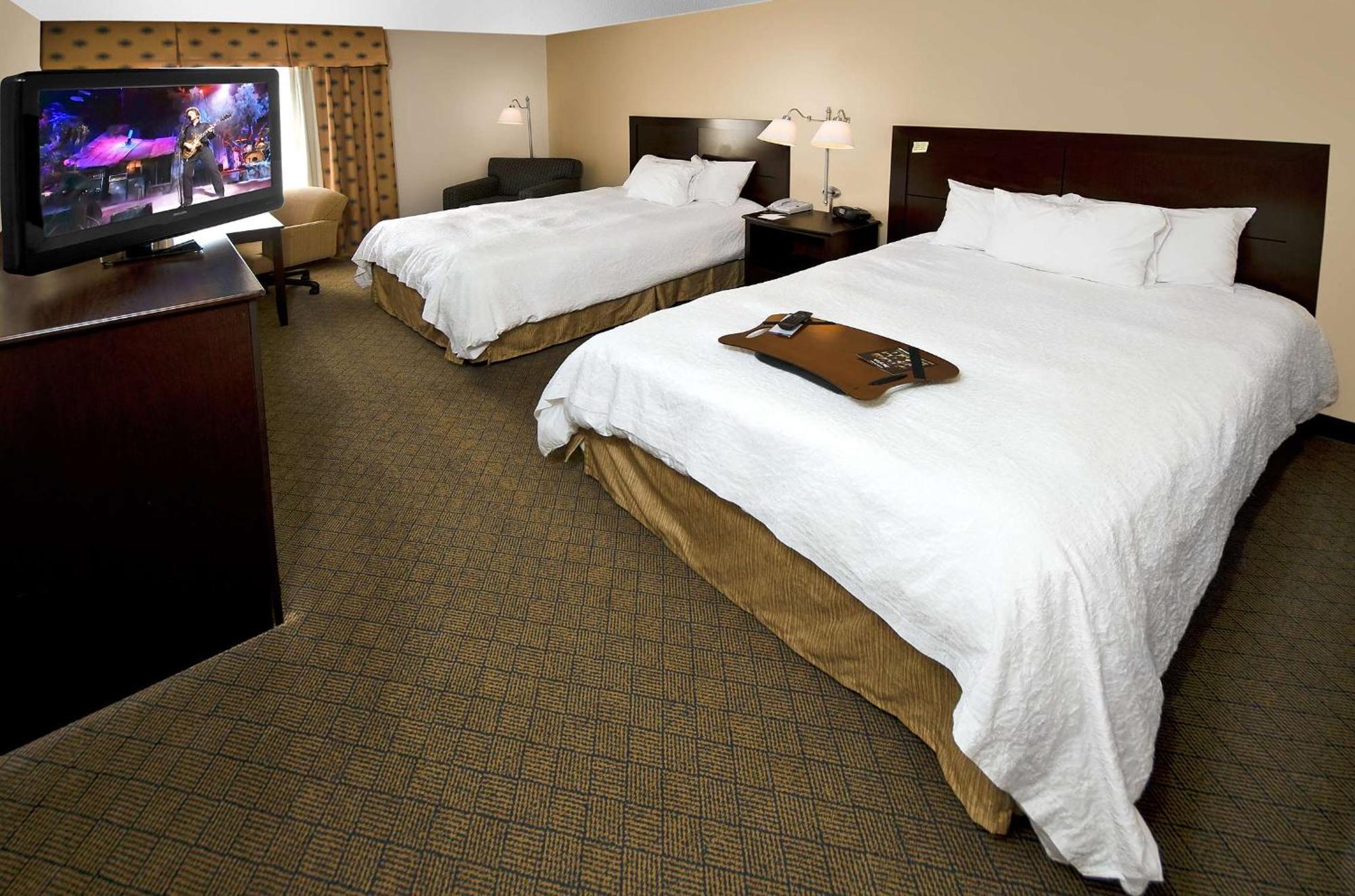 Room with Two Queen Beds - Non-Smoking