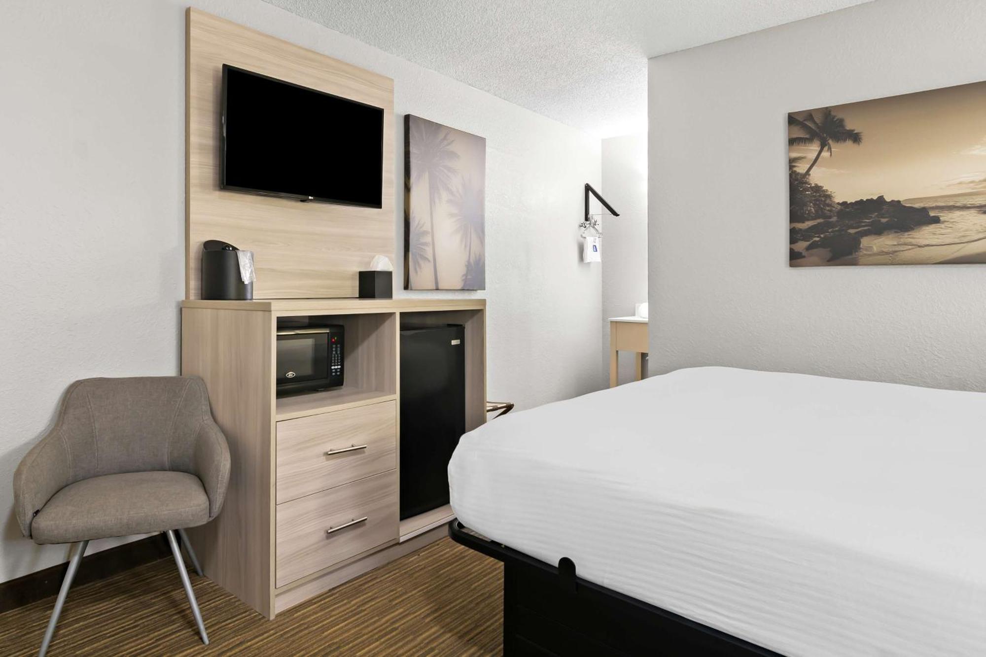 King Room - Non-Smoking
