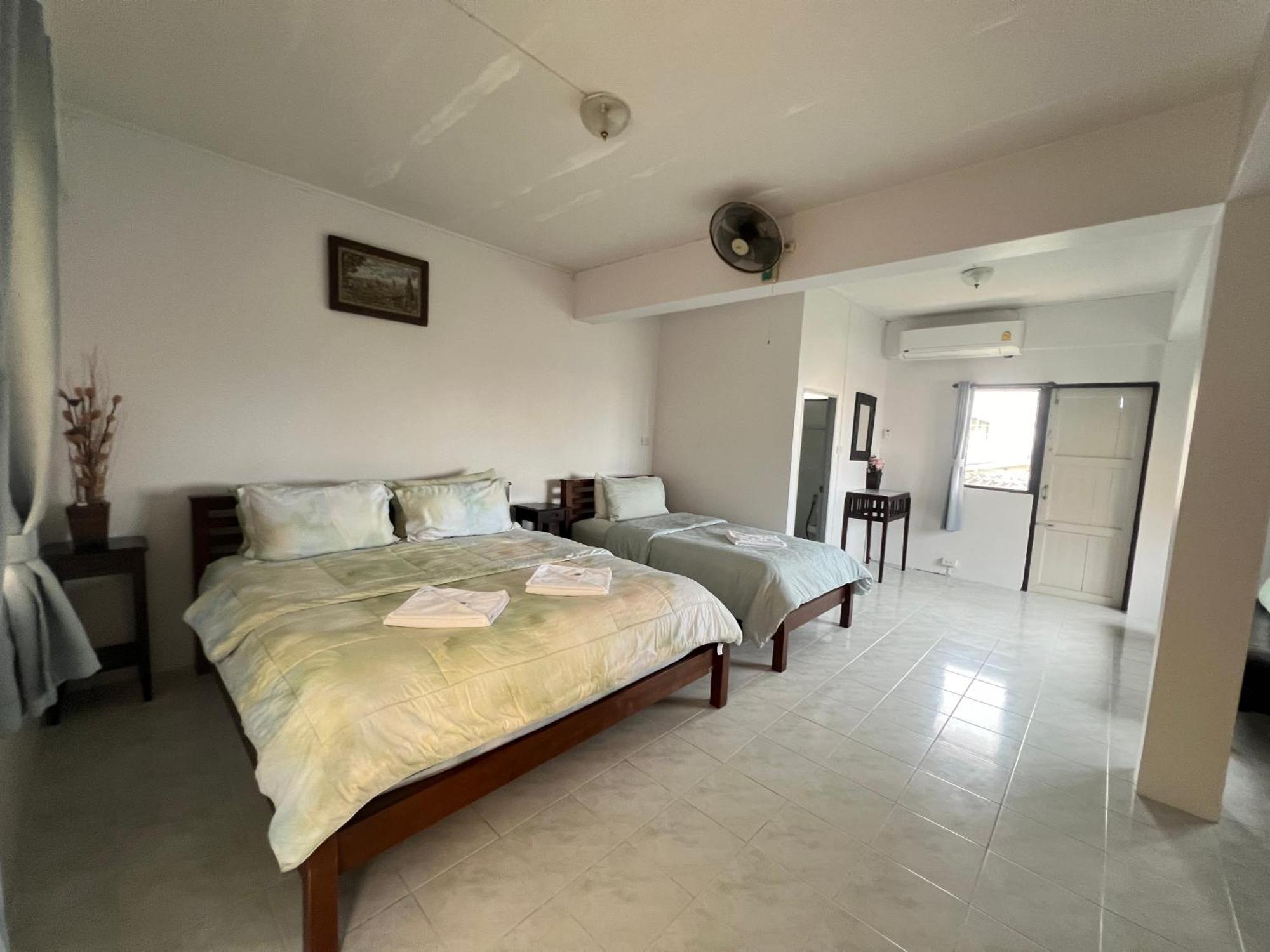 Deluxe Triple Room