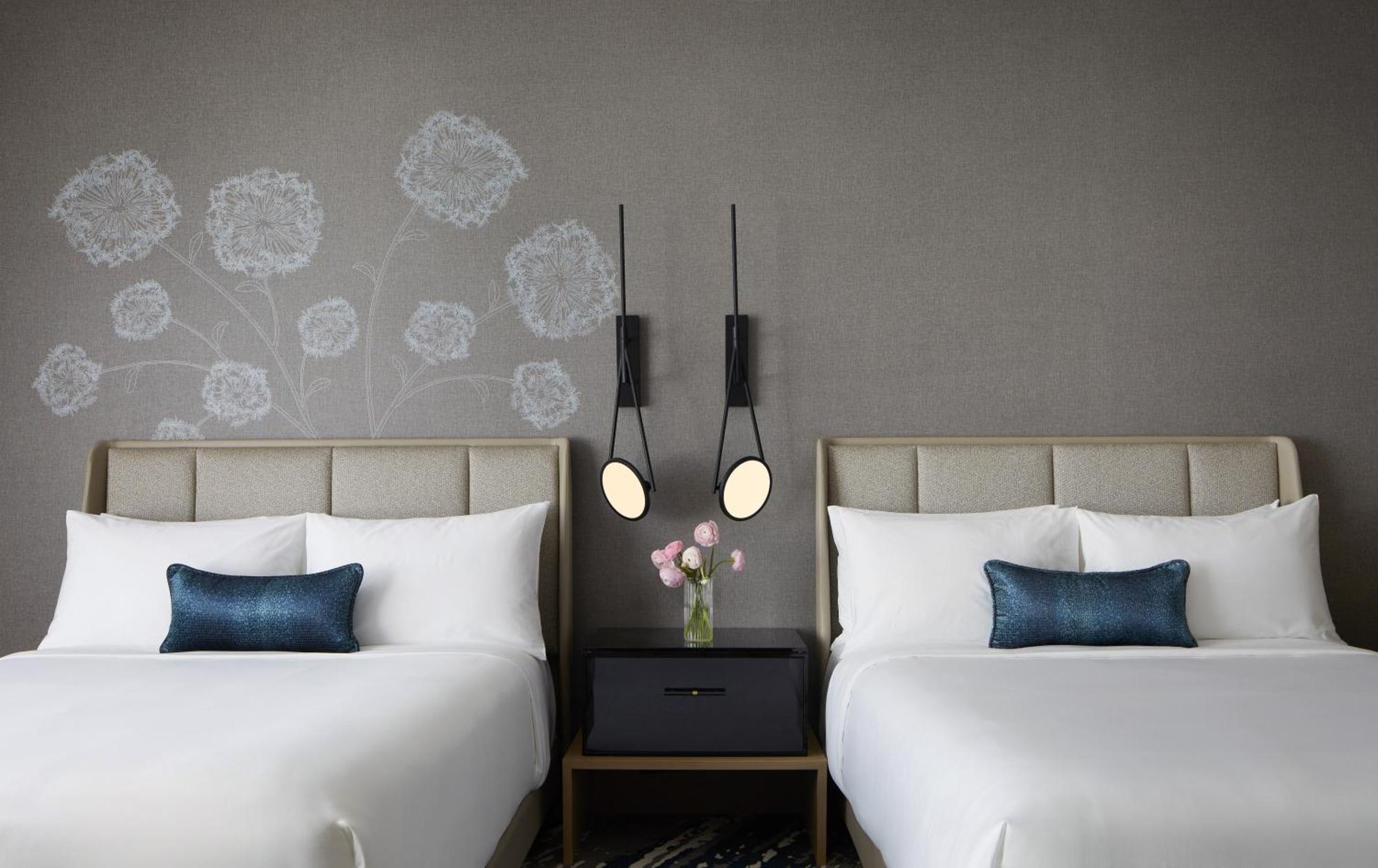 Classic Queen Room with Two Queen Beds