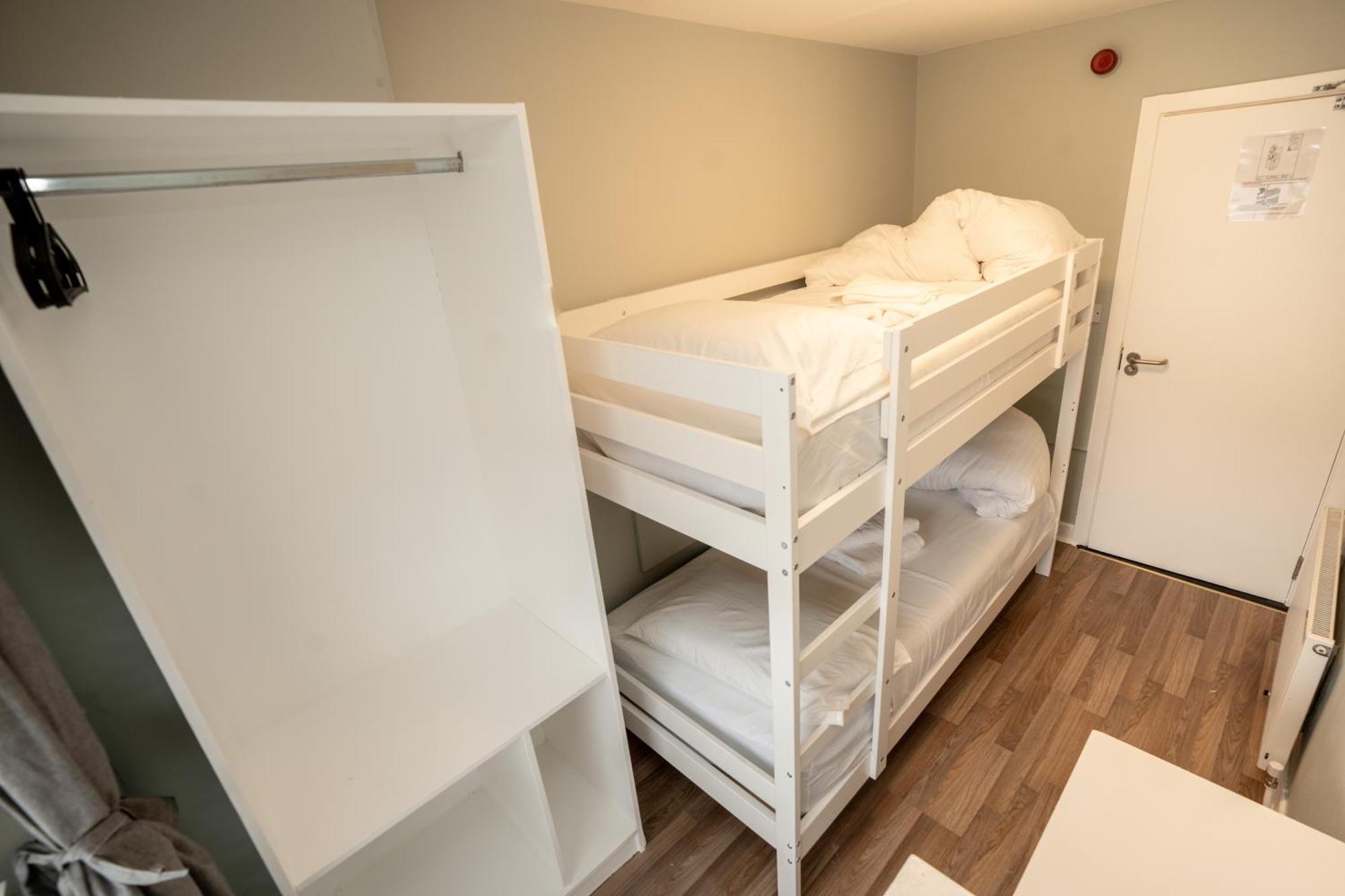 Twin Room,1622658001:JPEG