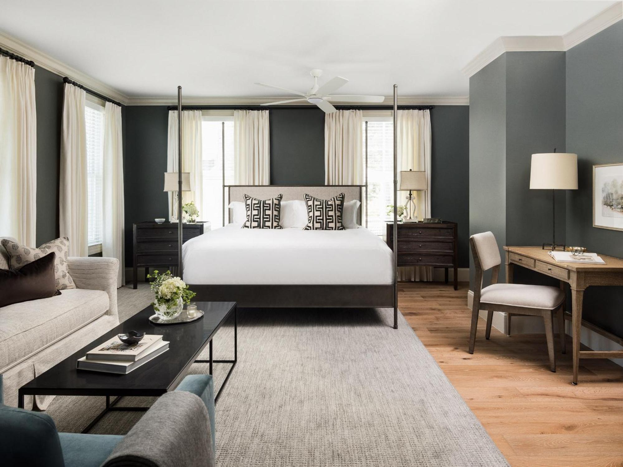 Suite with Garden View