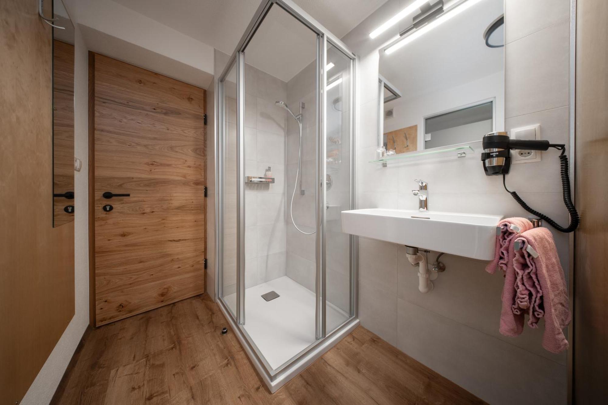 Eenpersoonskamer met Douche