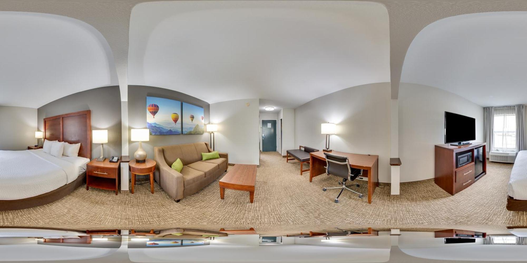 King Suite with Sofa Bed - Non-Smoking