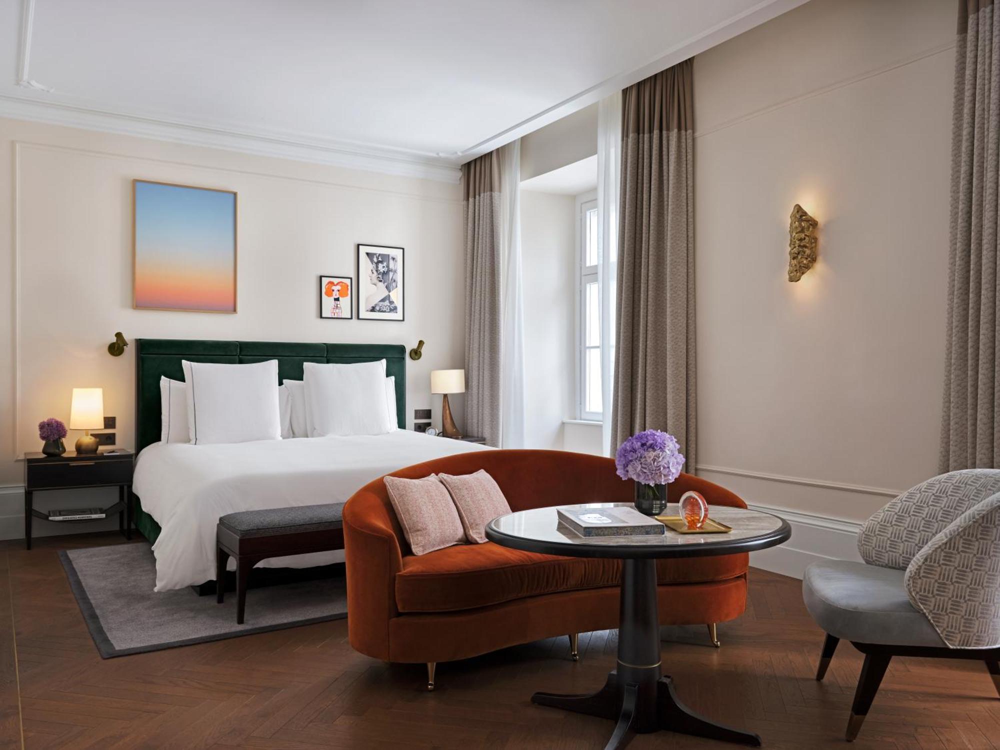 Deluxe Junior Suite,1622999652:JPEG