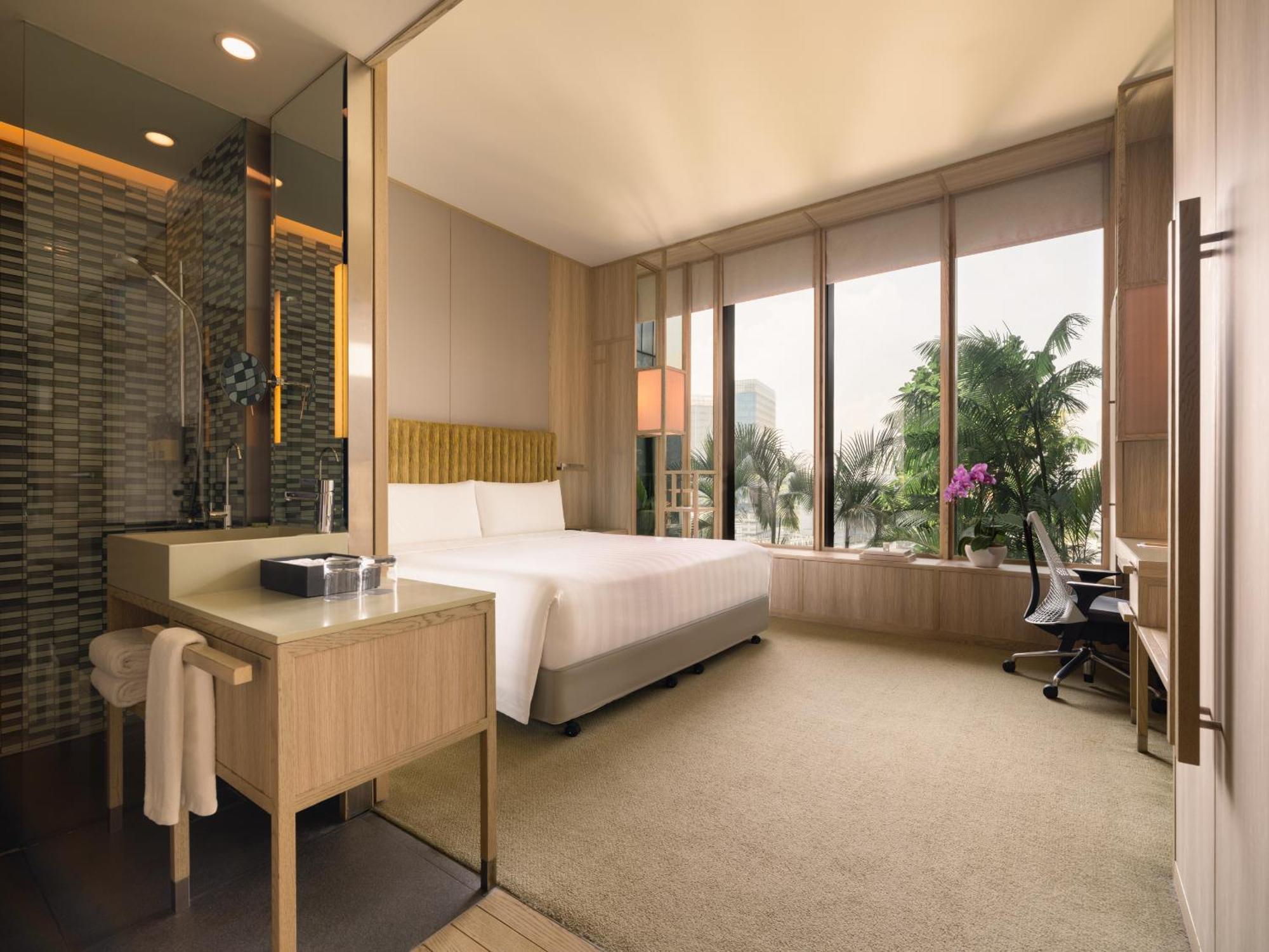 Urban Deluxe Adjacent Family Room Side-by-Side