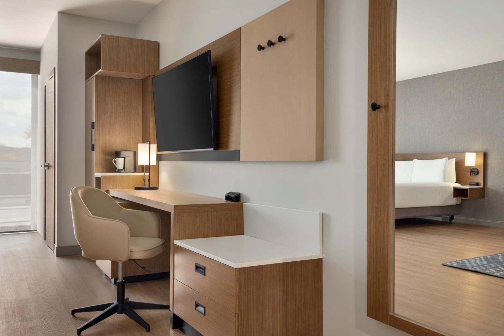Specialty King Room with One King Bed and Accessible Roll-In Shower