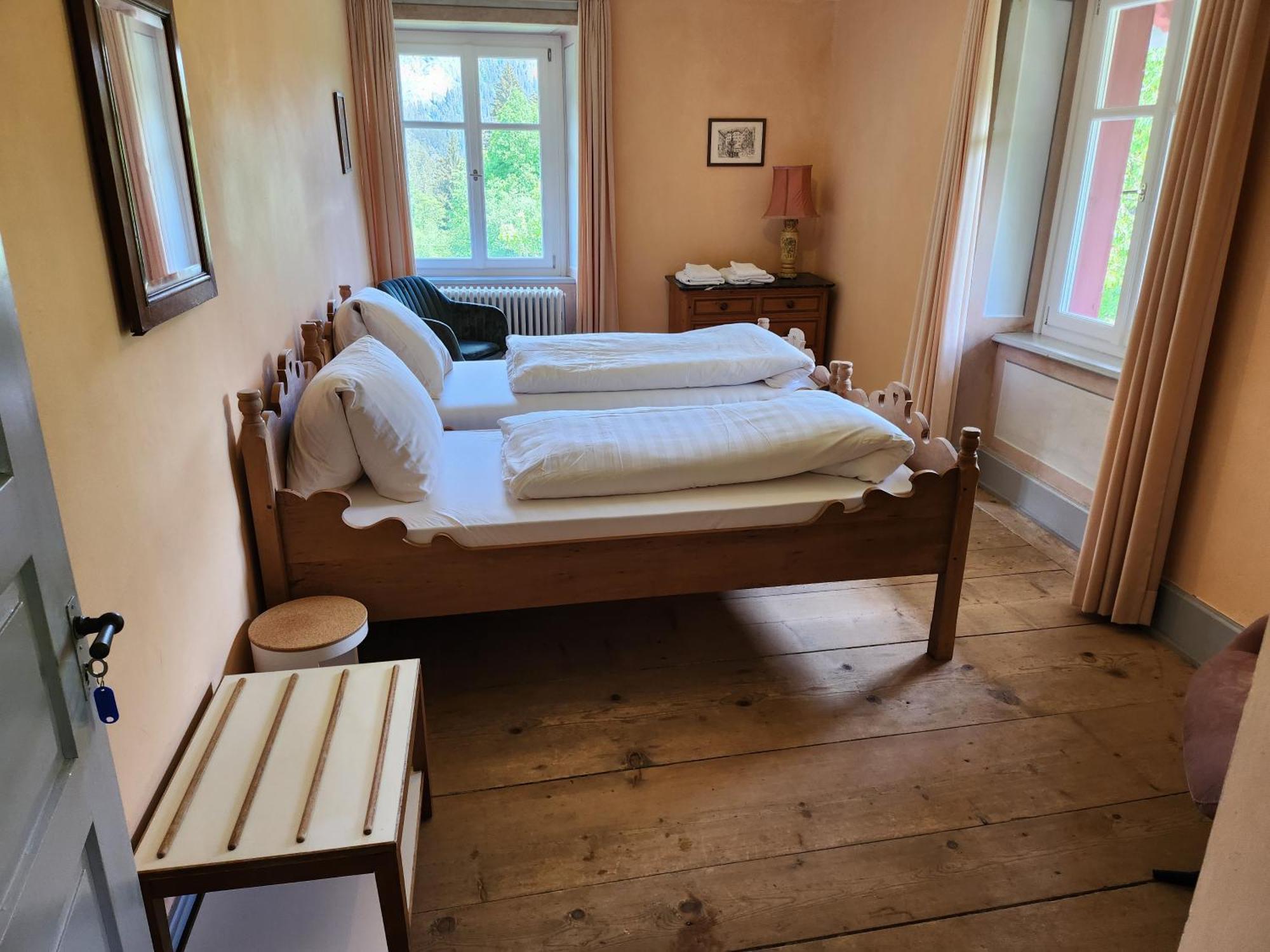 Twin Room Lake View