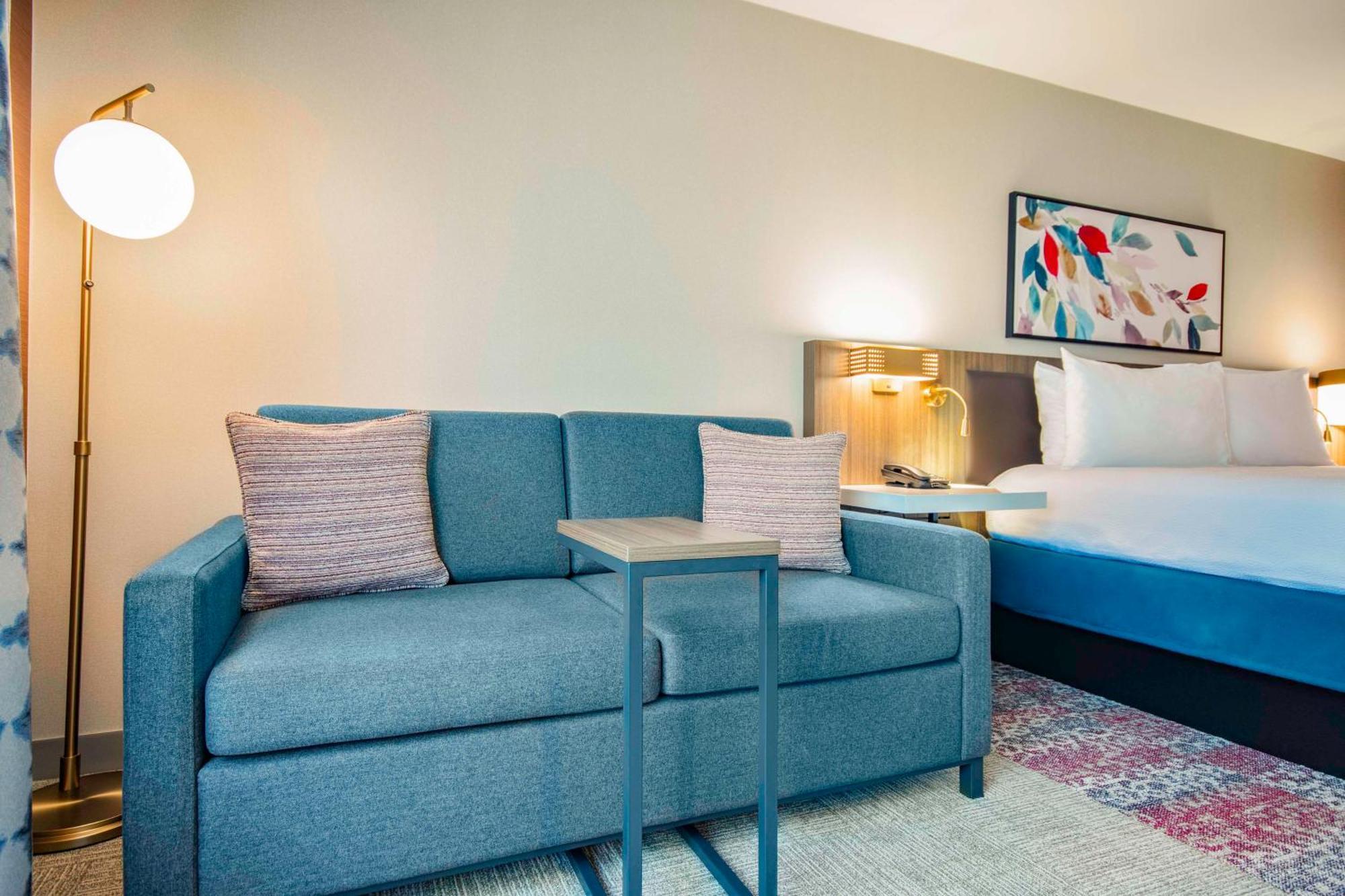 Premium King Room