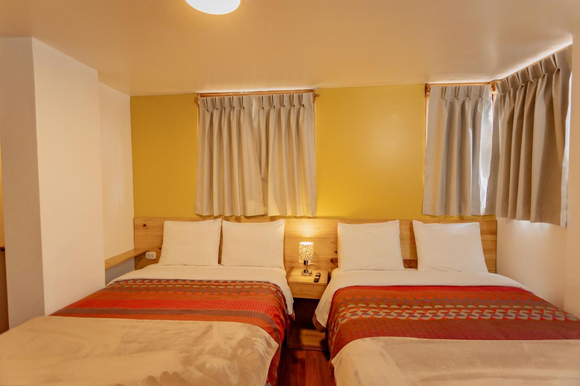 Twin Room with Shower