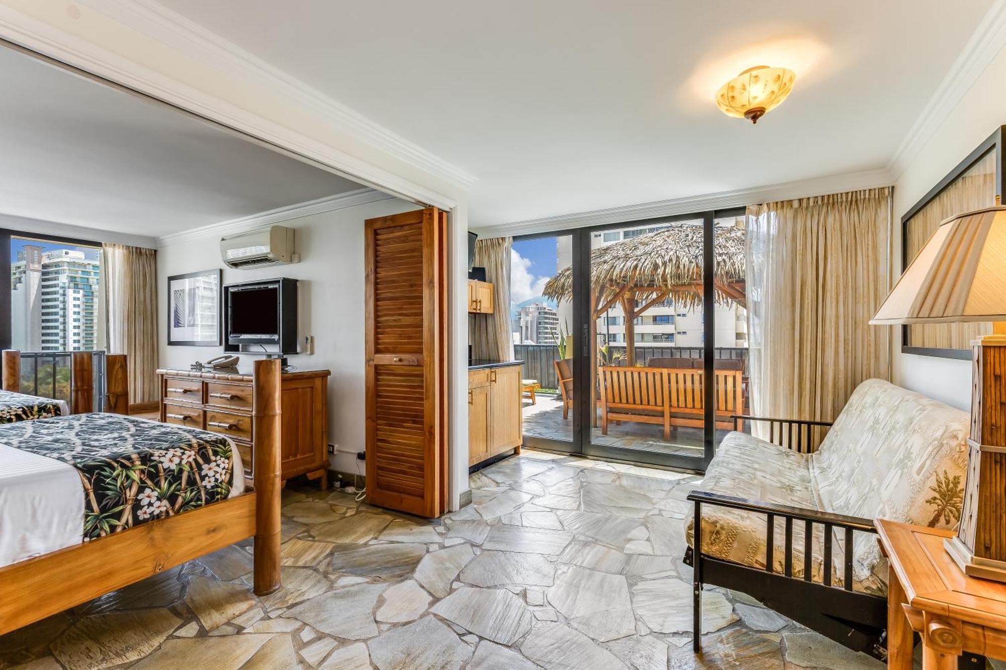 1 Bedroom Tiki Terrace