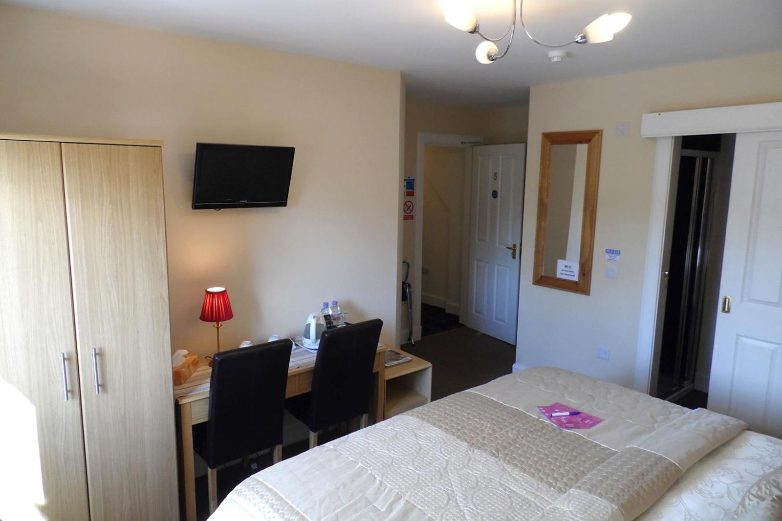 Queen Room