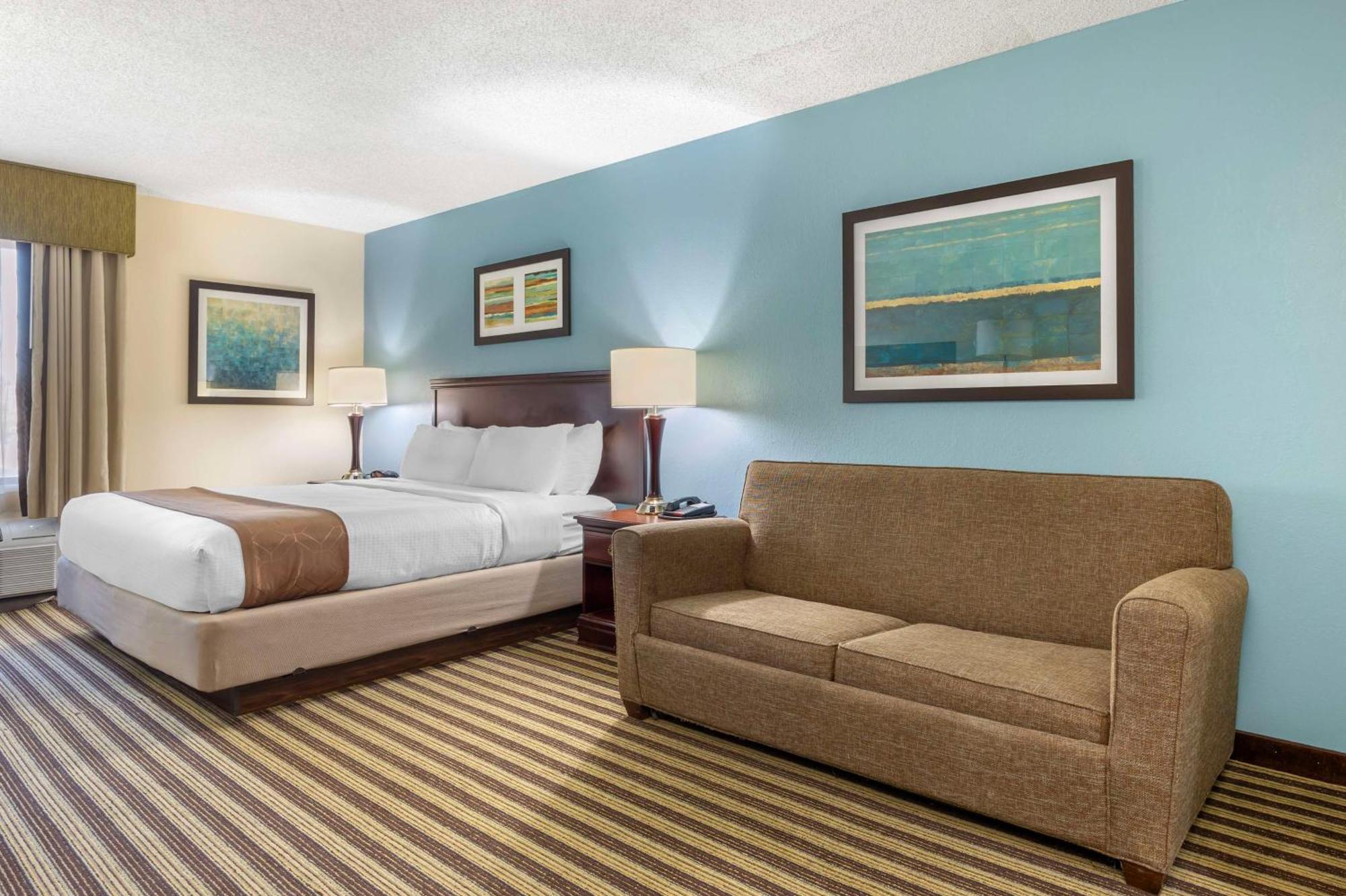 King Room with Sofa Bed - Non-Smoking