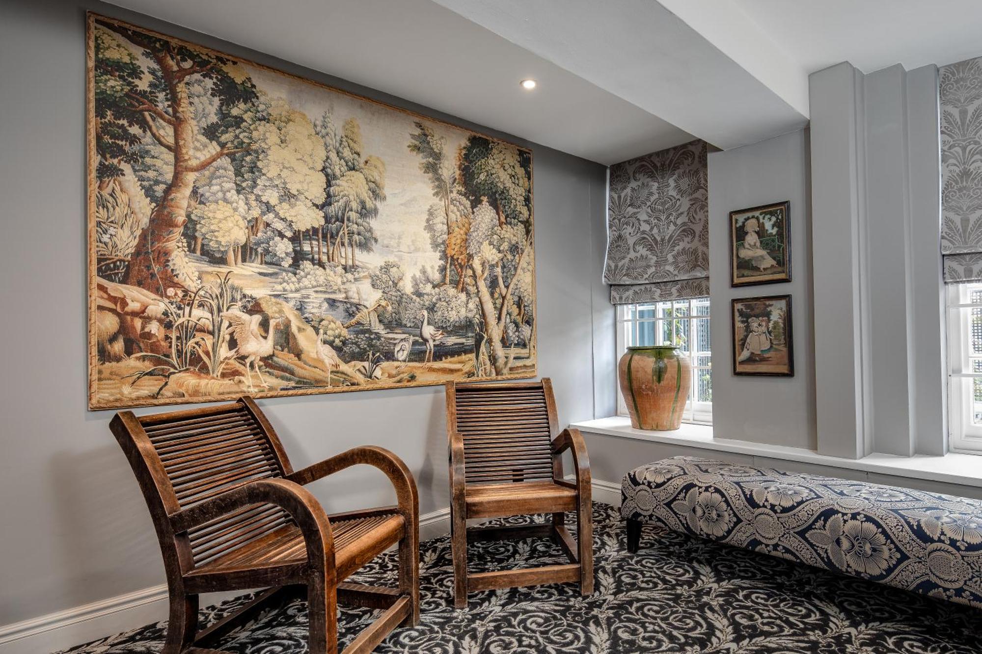 Suite with Garden View,1624895099:JPEG