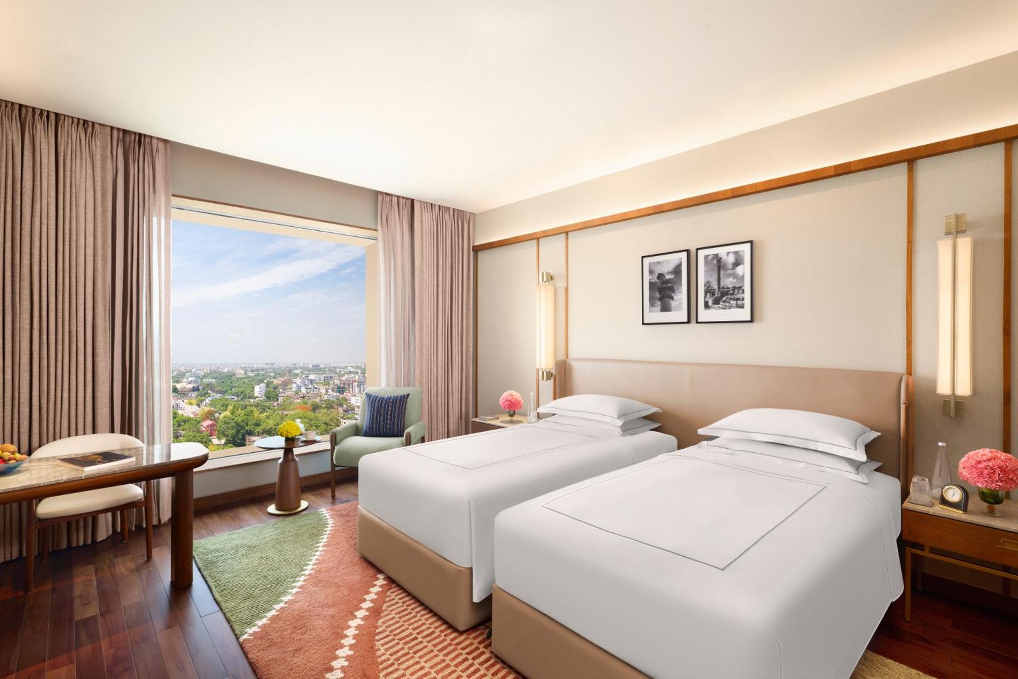 Grand Luxury Room Twin Bed with Jacuzzi