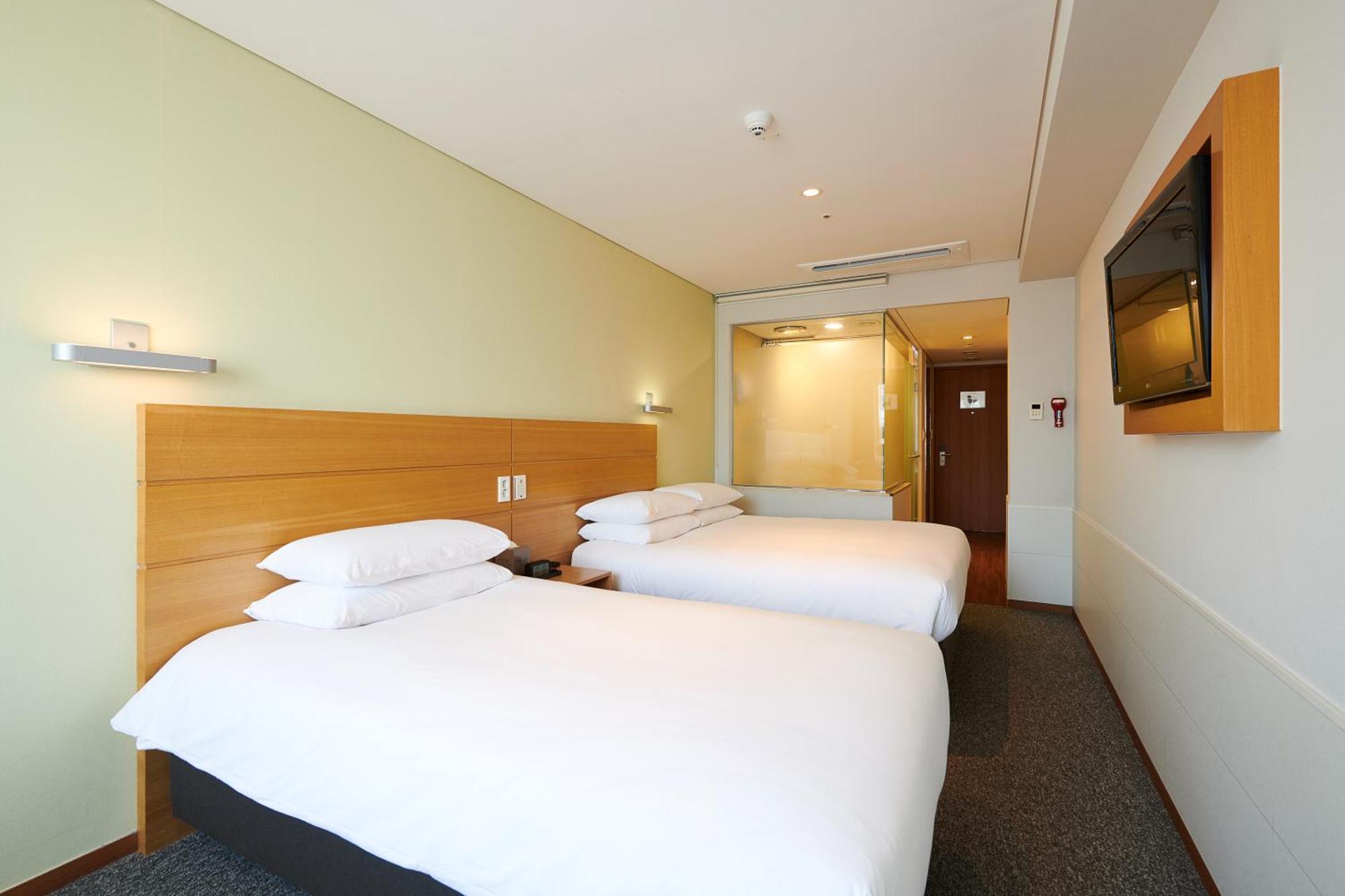 Free Upgrade to Family Twin Room