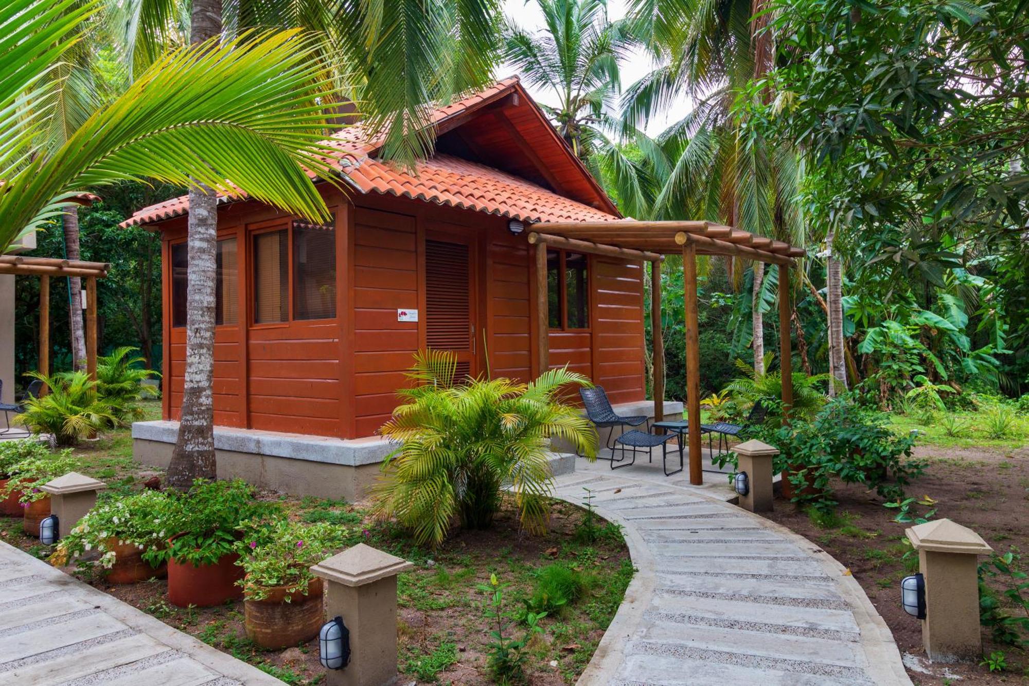 Bungalow with Garden View