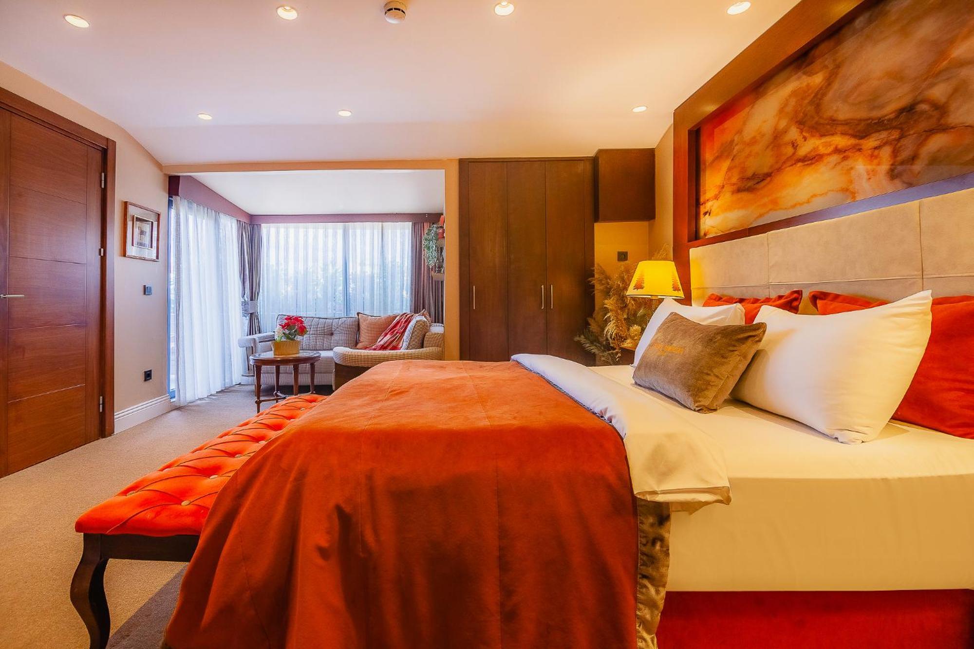 Superior King Suite
