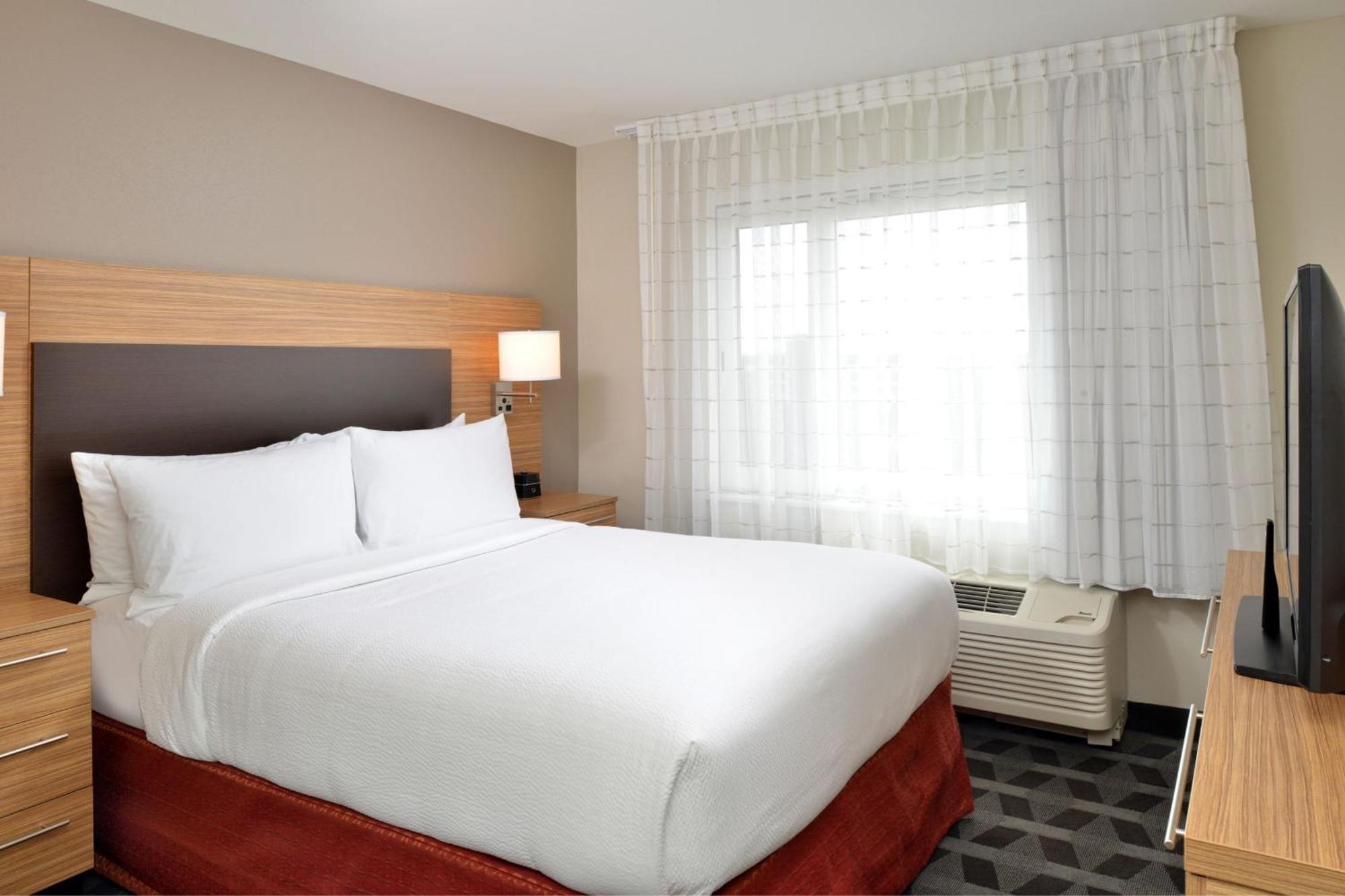 One-Bedroom King Suite with Sofa Bed