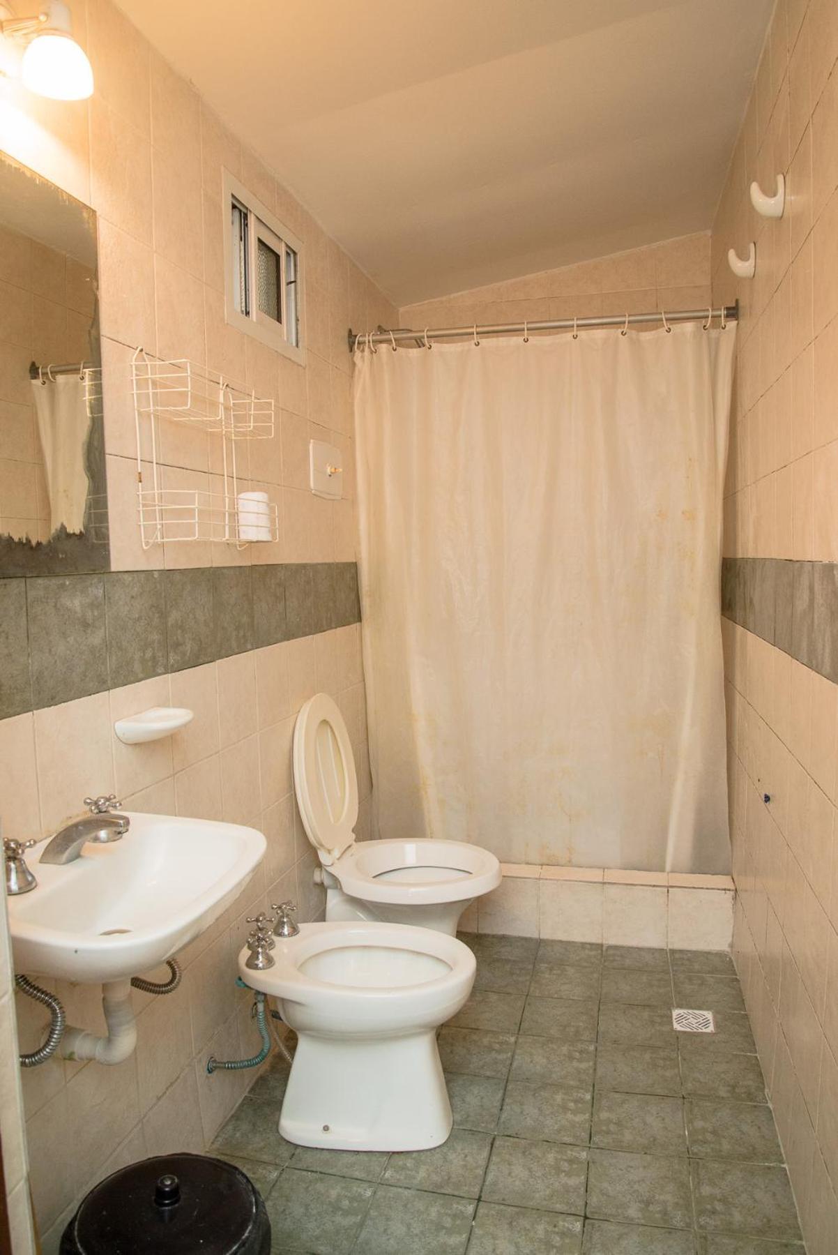 Habitación Cuádruple con baño privado