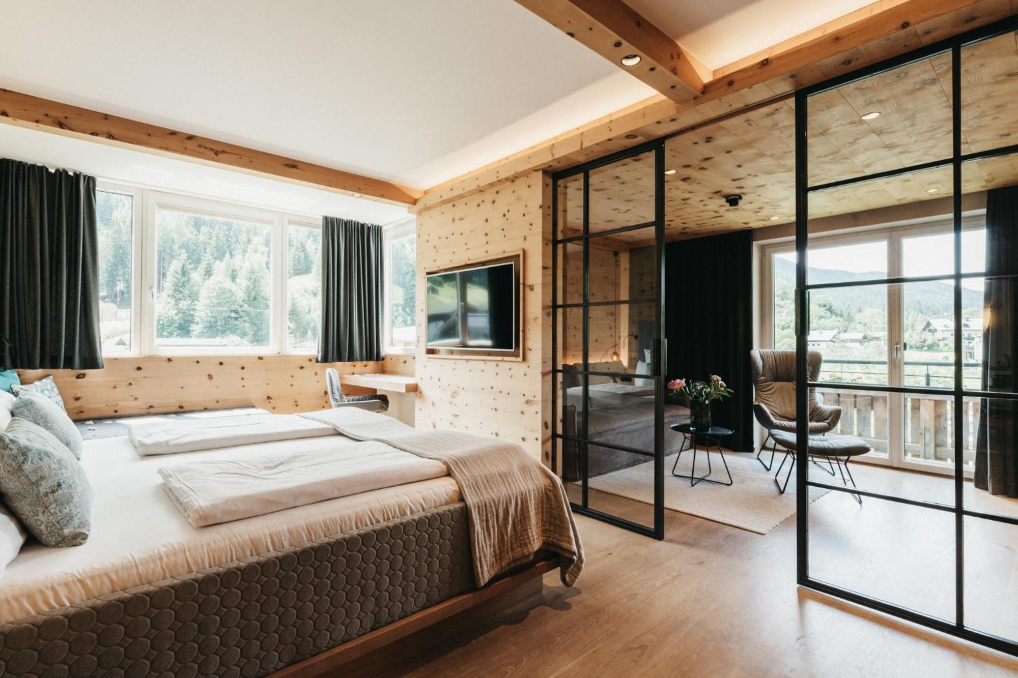 Executive Suite with Balcony