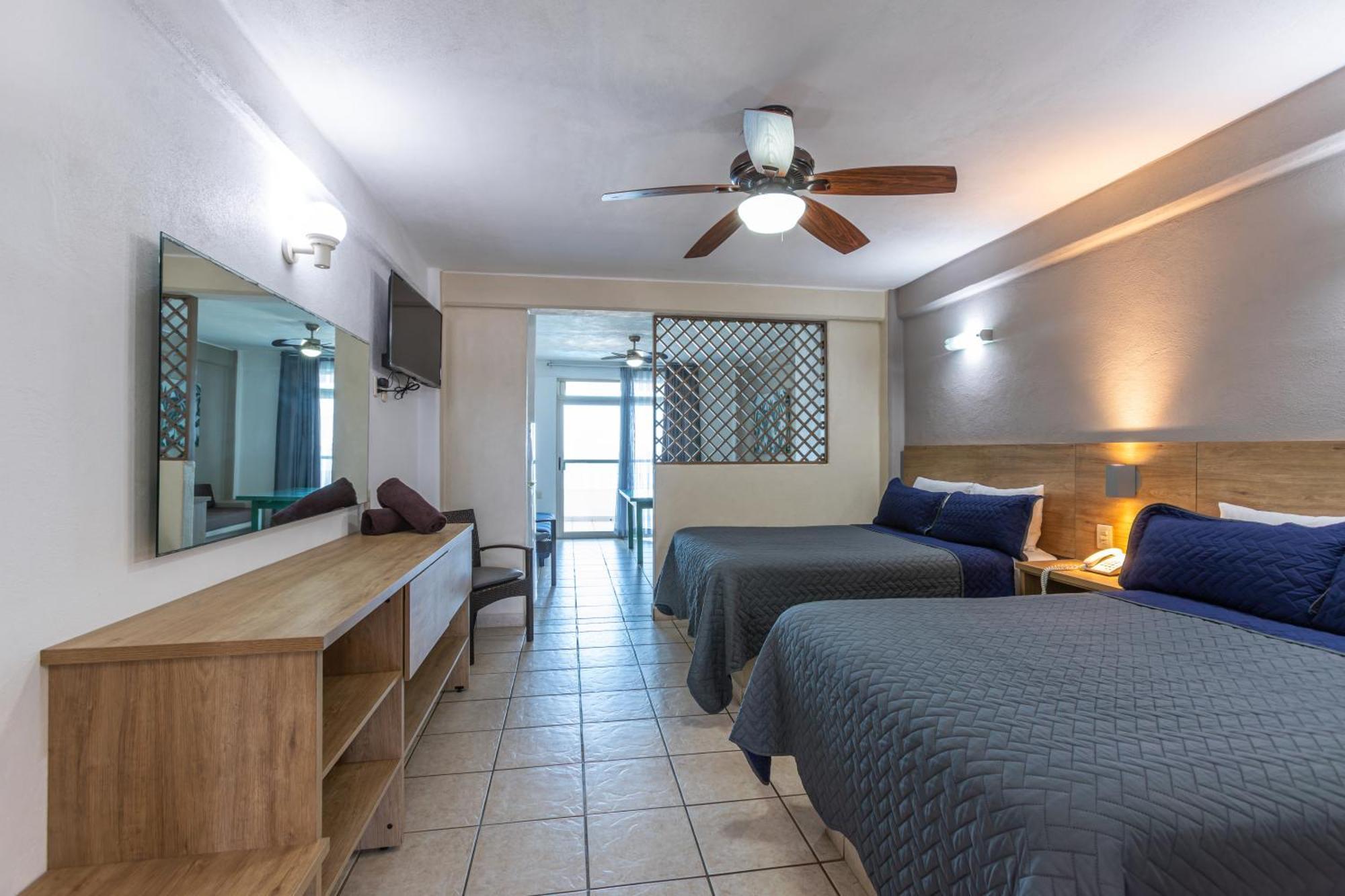 Suite with Sea View