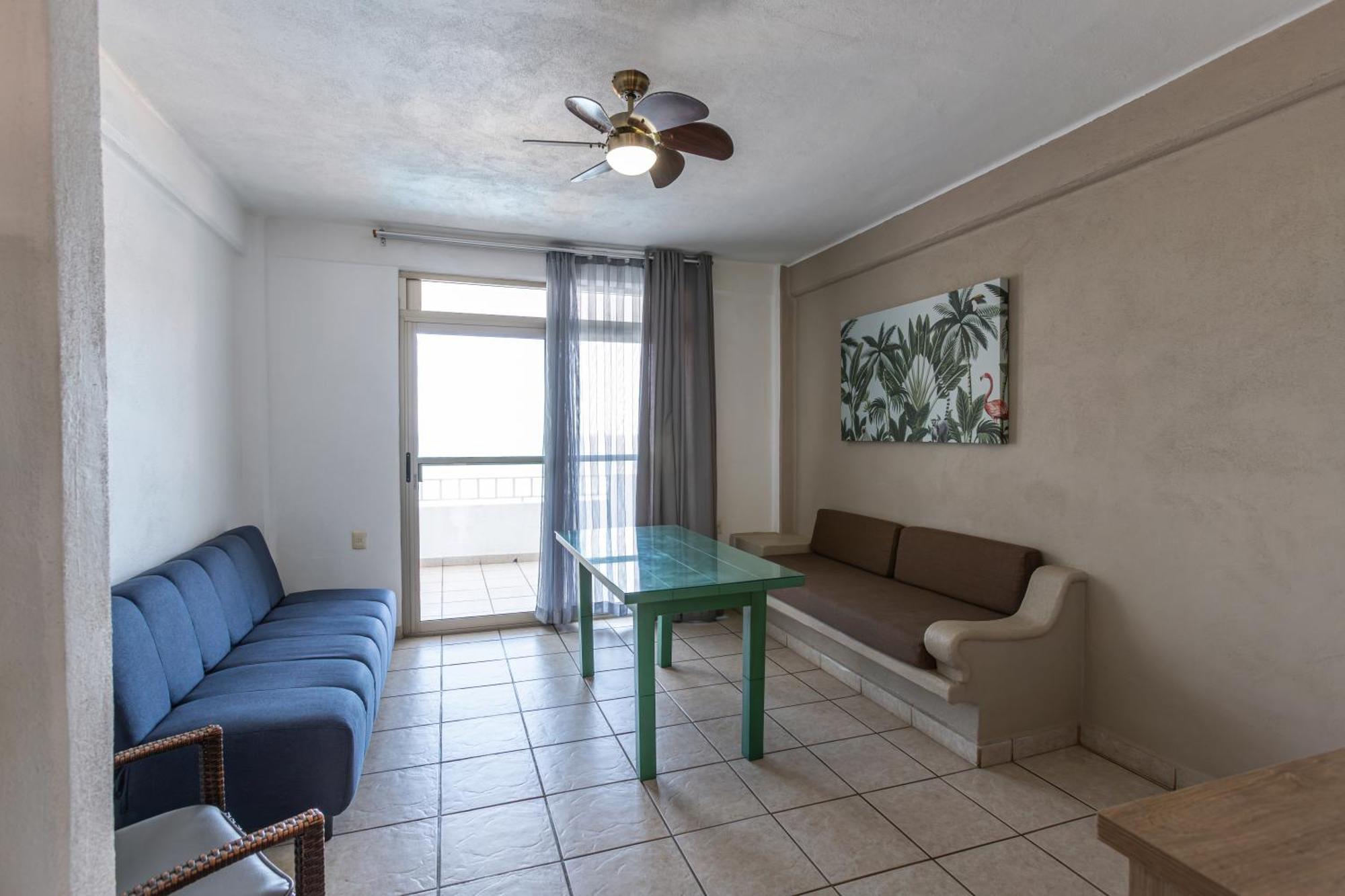 Suite with Garden View
