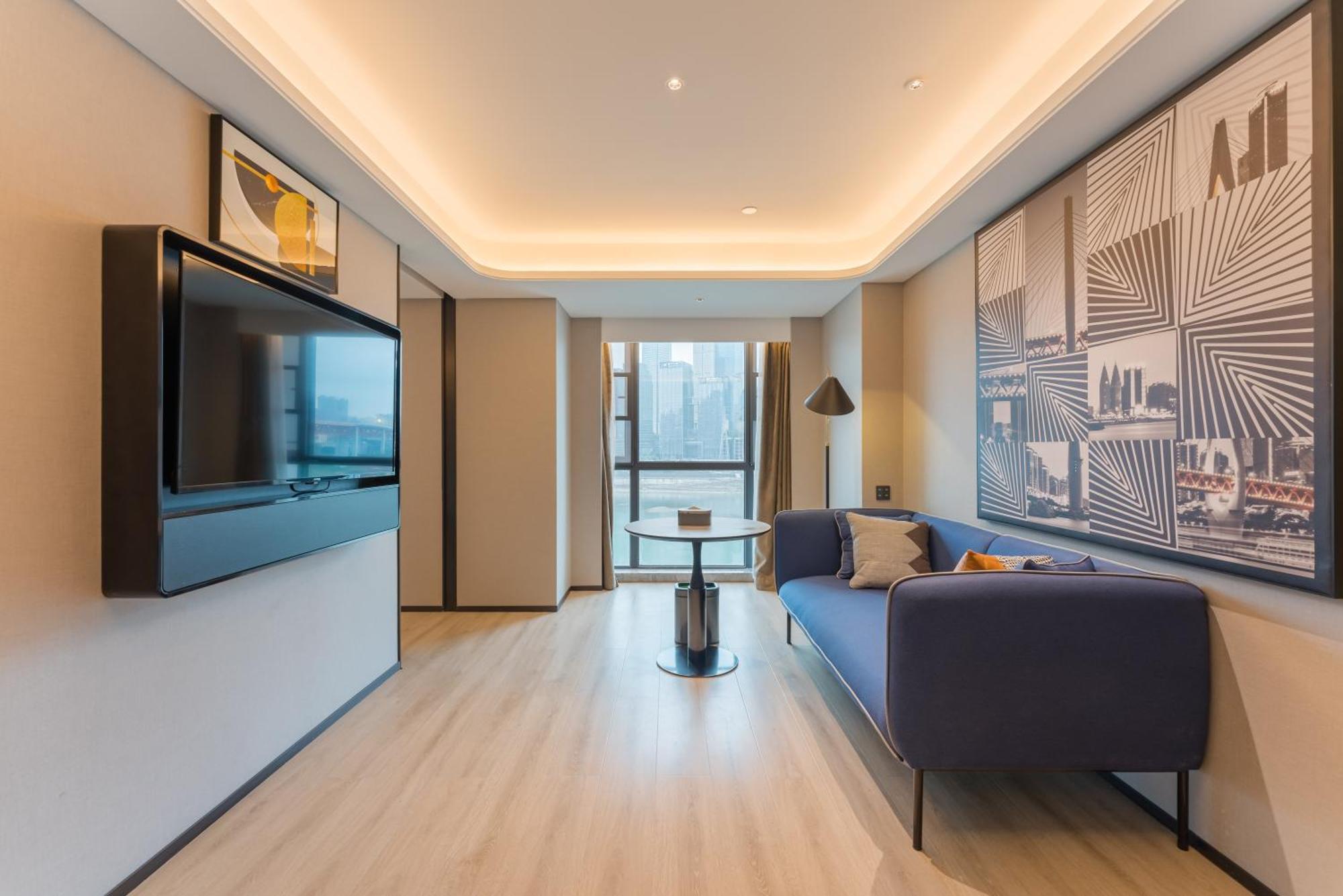 Deluxe Suite with River View