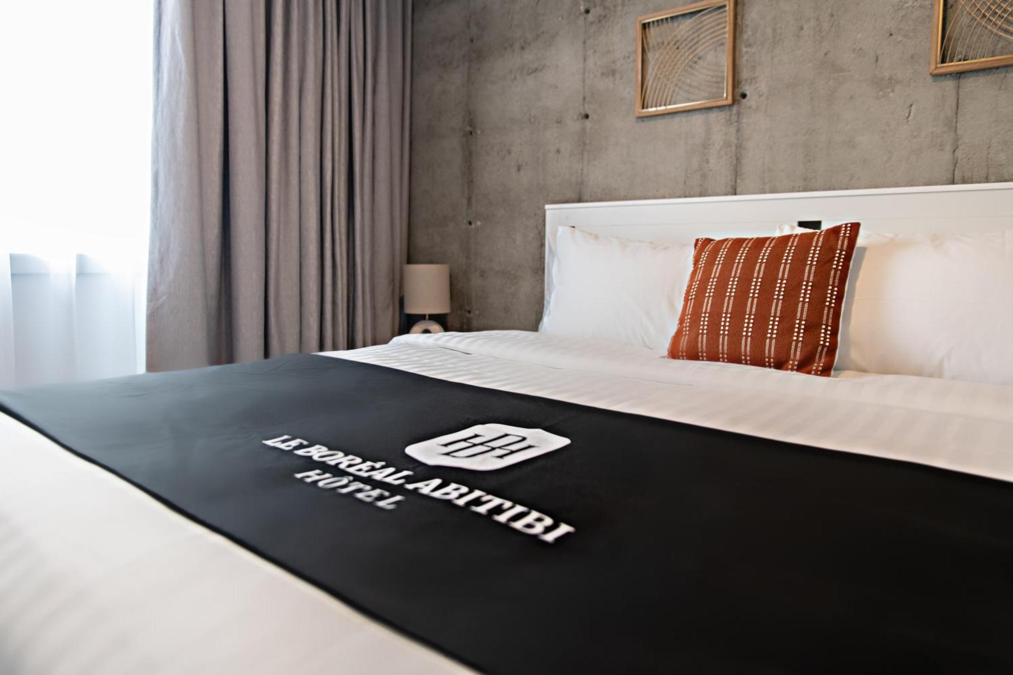 Queen Suite