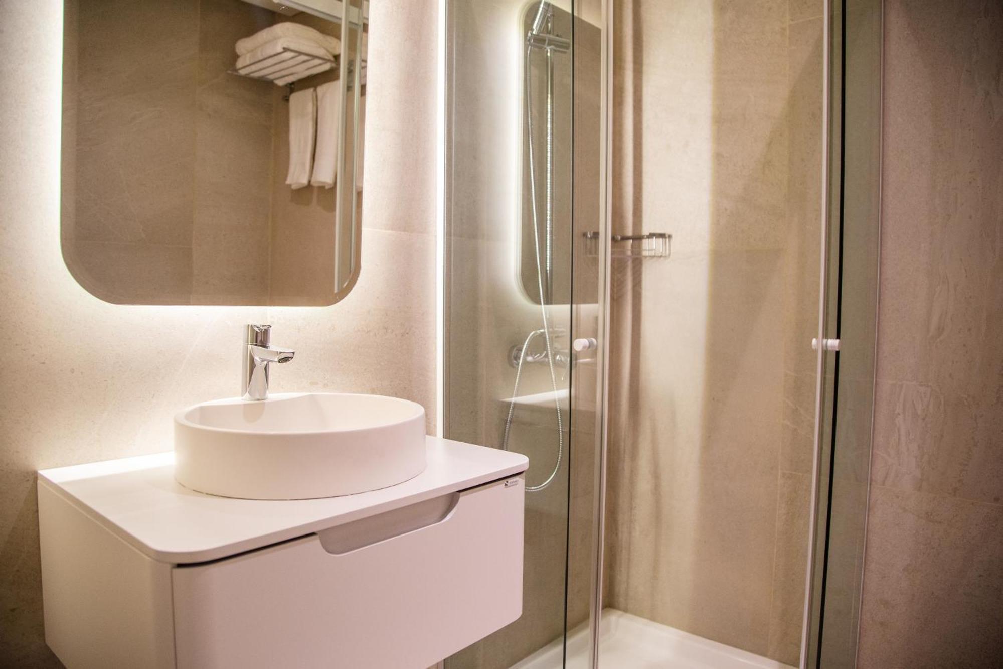 Deluxe Double Room Balcony