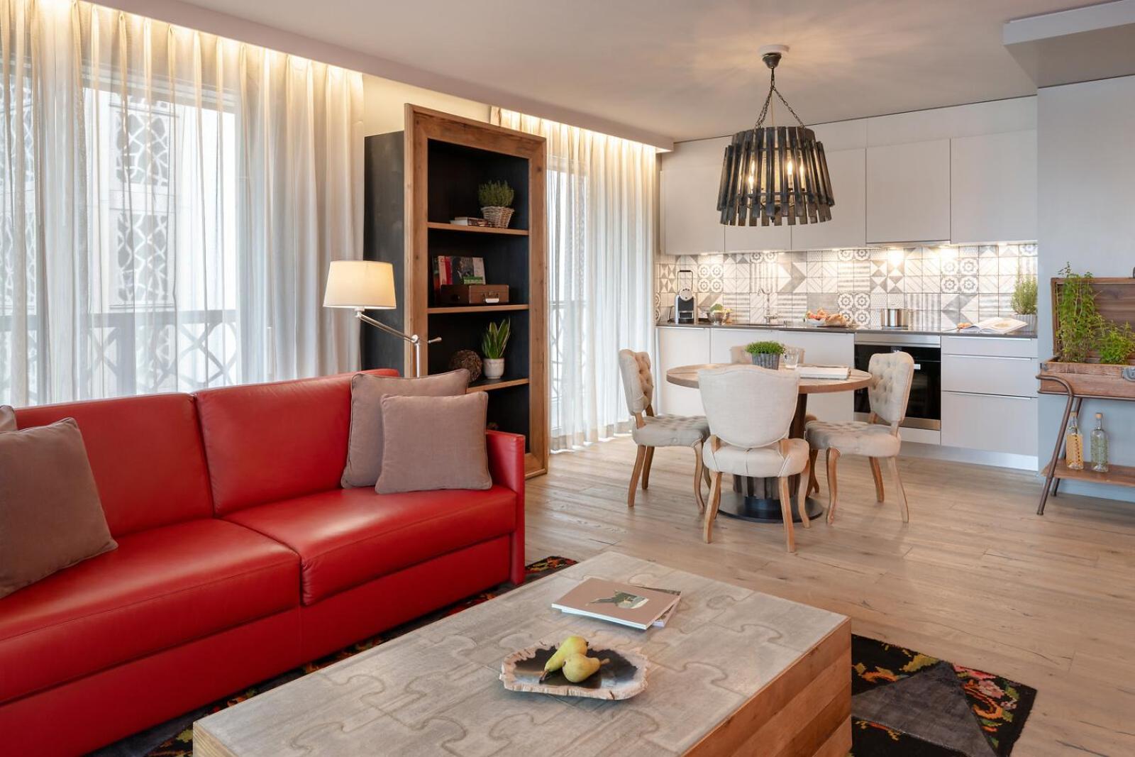 Two-Bedroom Suite
