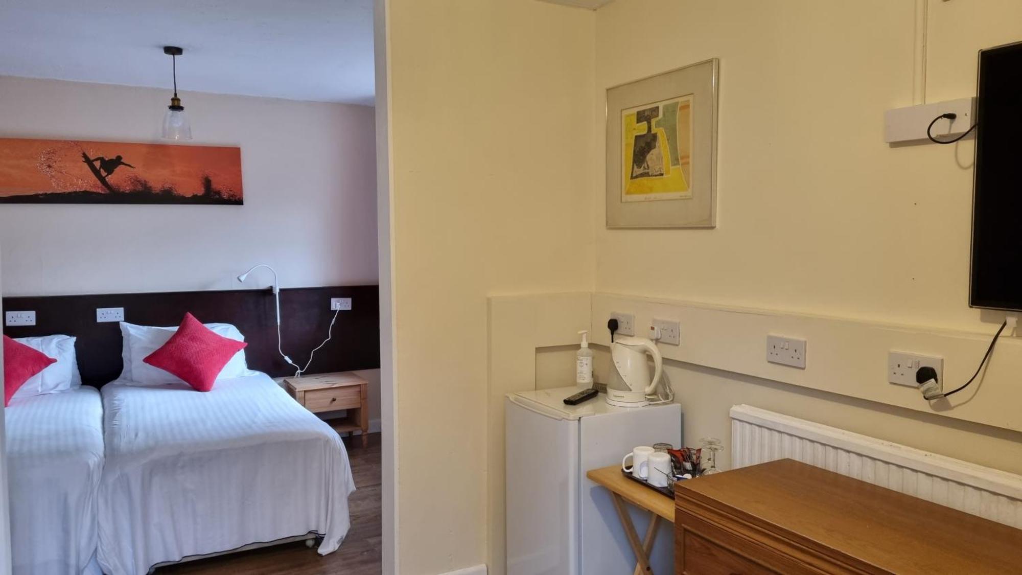 Large Twin Room