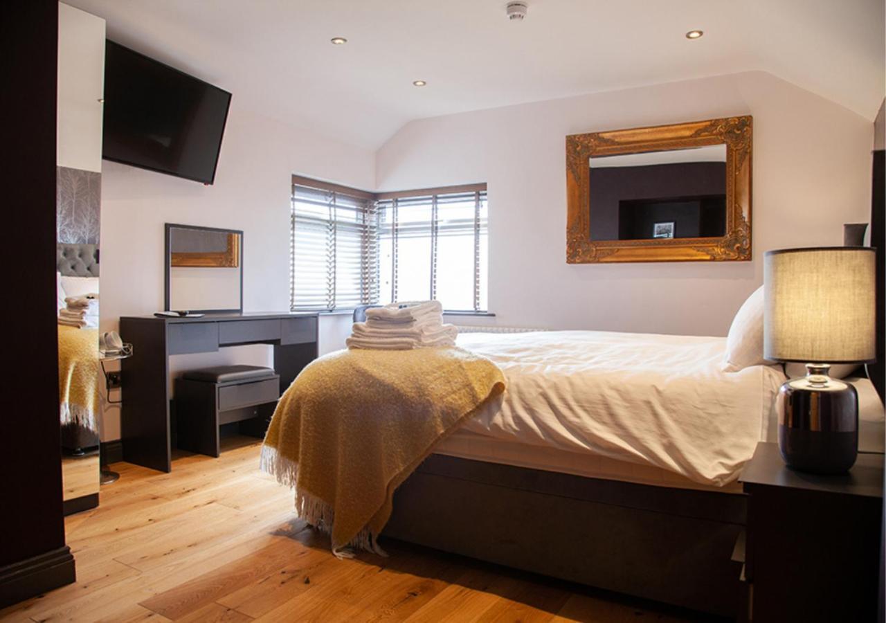 Superior King Room