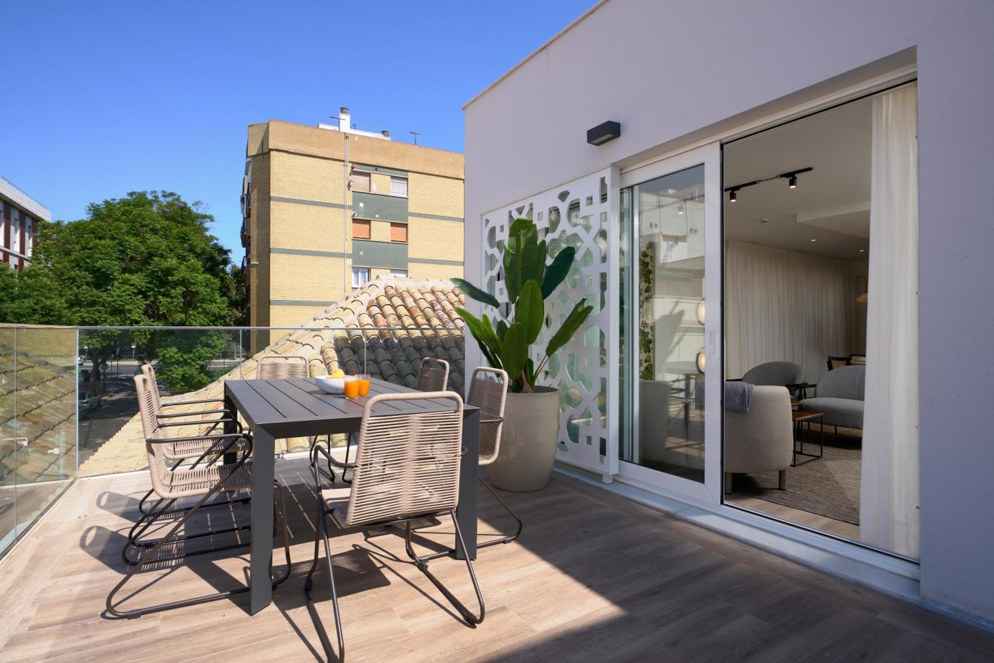 Penthouse Apartment terrace,1628622066:JPEG