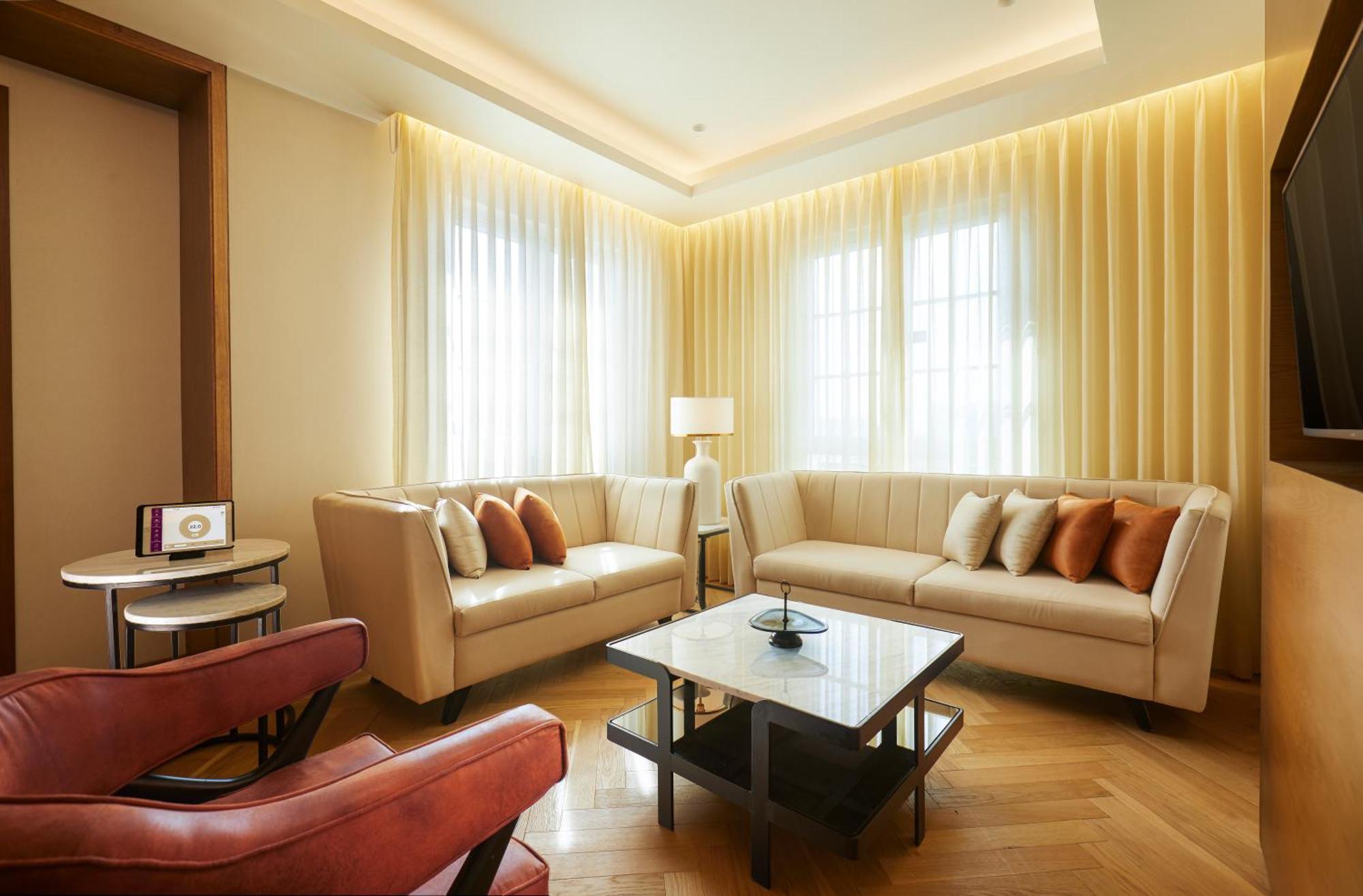 Premier Suite