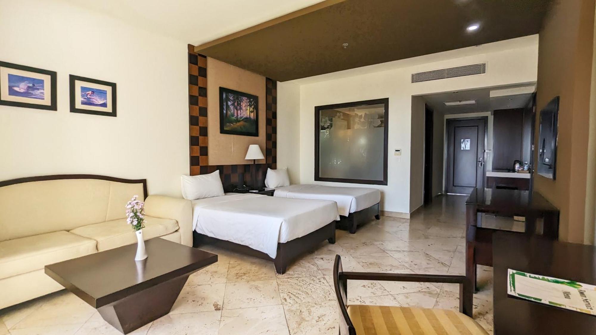 Large Twin Room