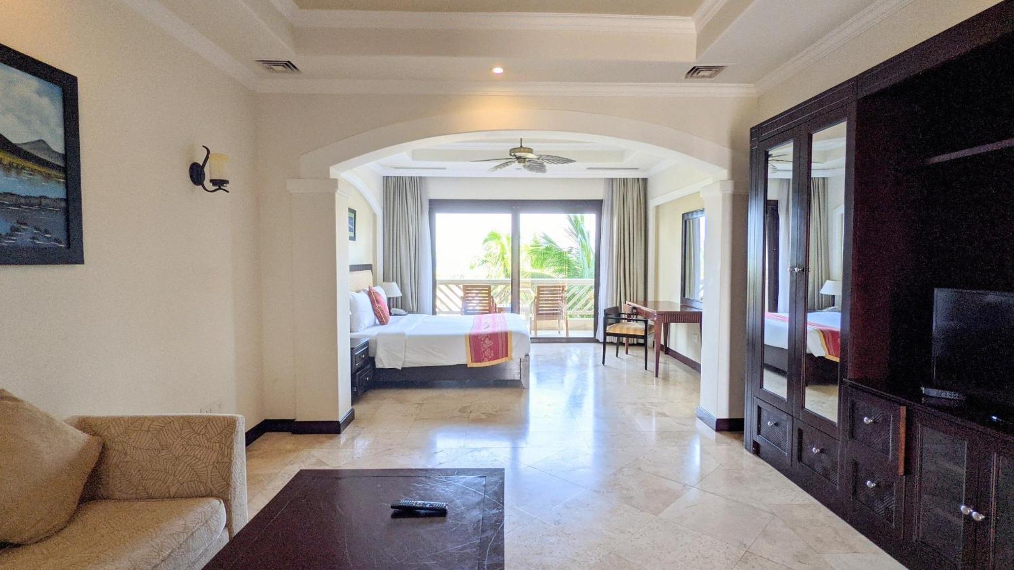 One-Bedroom Apartment - Non-Smoking