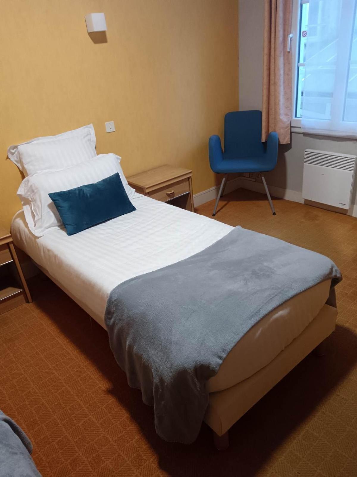 Large Single Room