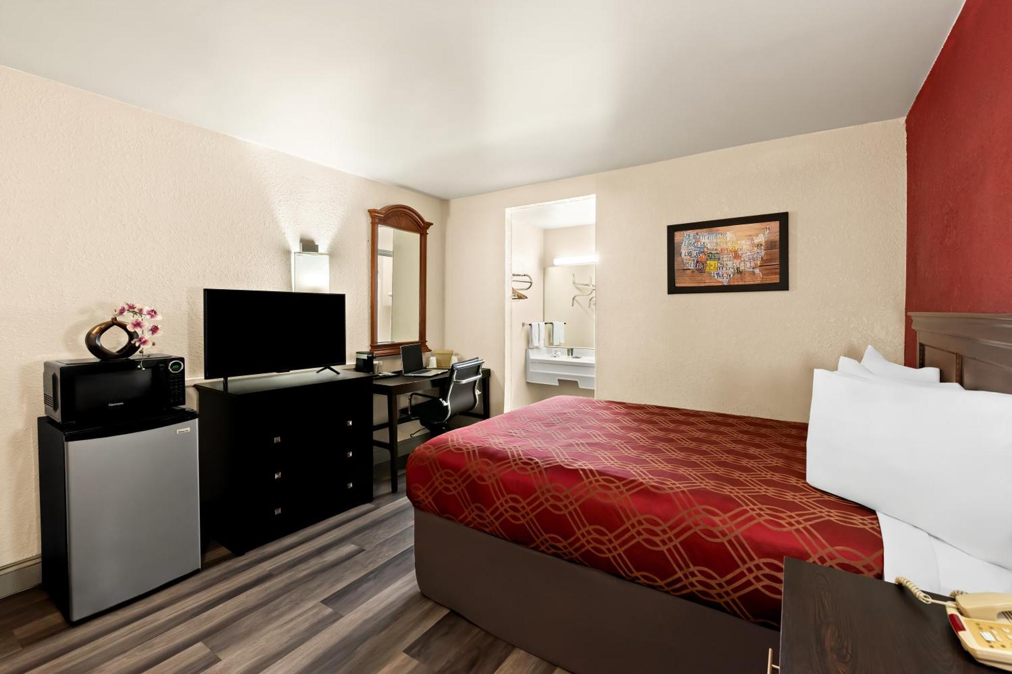 Queen Room